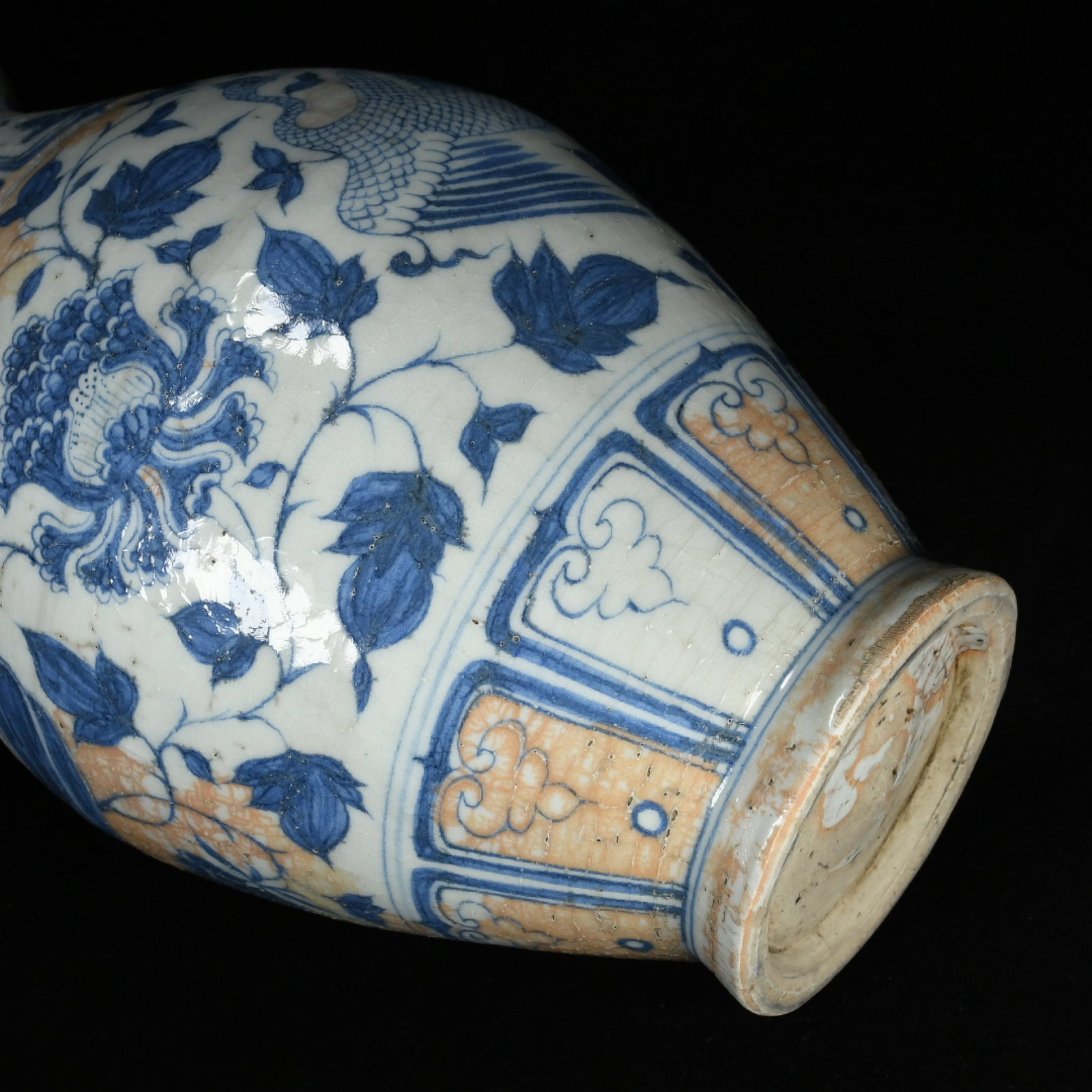 A Rare Blue and White Lotus and Phoenix Pattern Beast-Ears Vase - 8