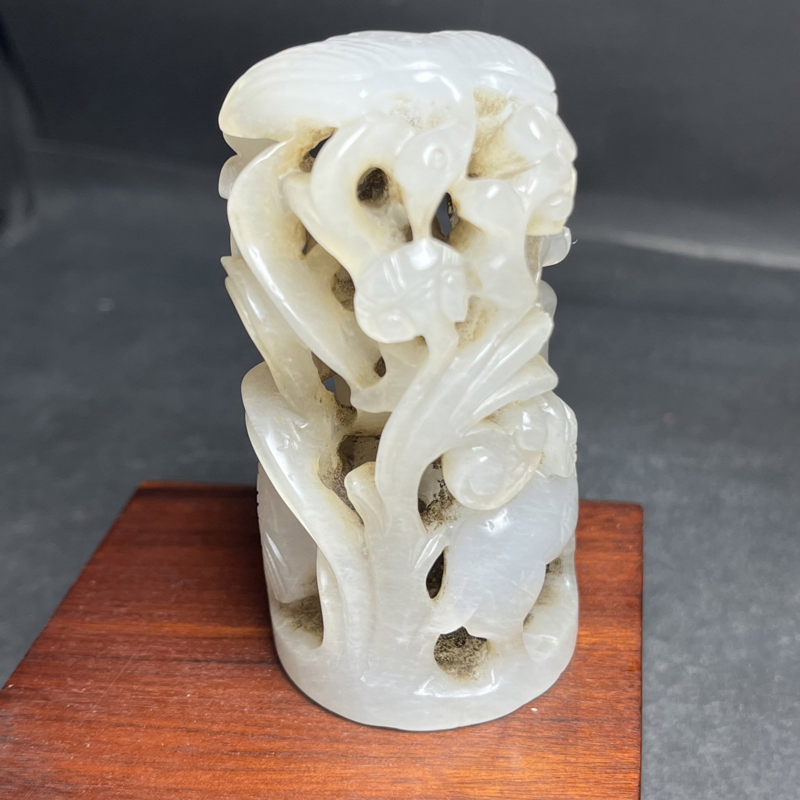 An Exquisite White Jade Hollow Deer and Crane Pattern Ornament - 3