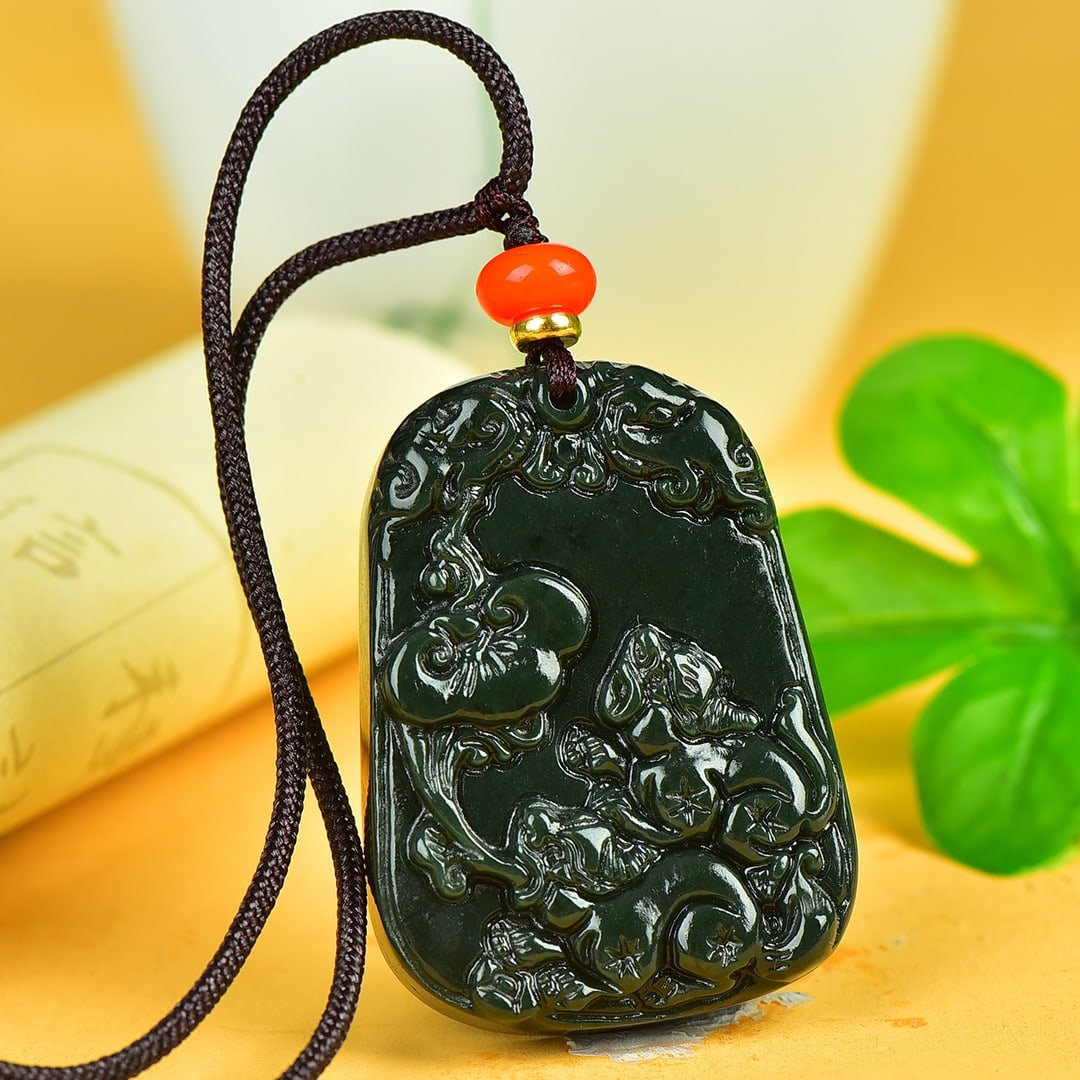An Exquisite Sapphire Auspicious Beast Pattern Pendant - 3