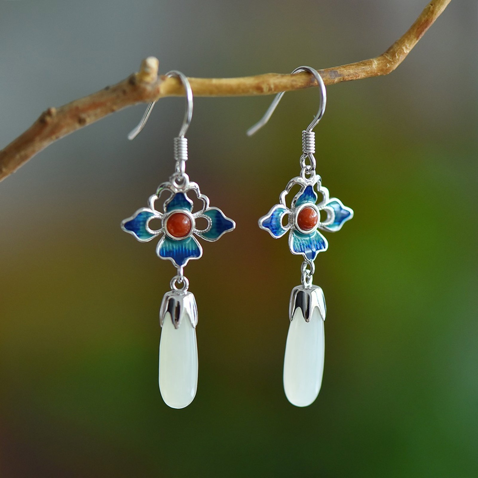 A Set of Fine Sterling Silver Inlaid White Jade Jewelries - 2