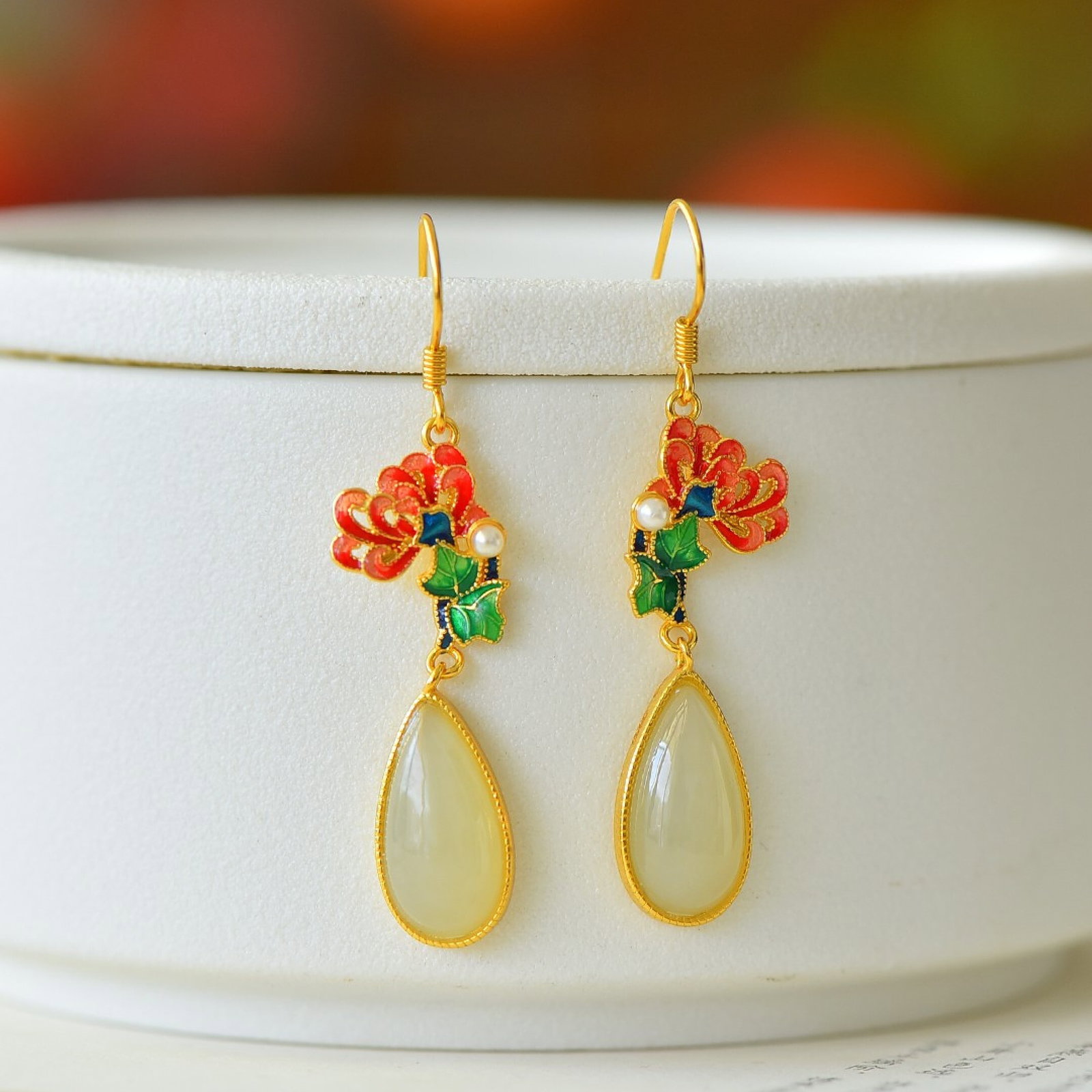 A Pair of Exquisite Sterling Silver-Gold Plated Inlaid White Jade Earrings - 2