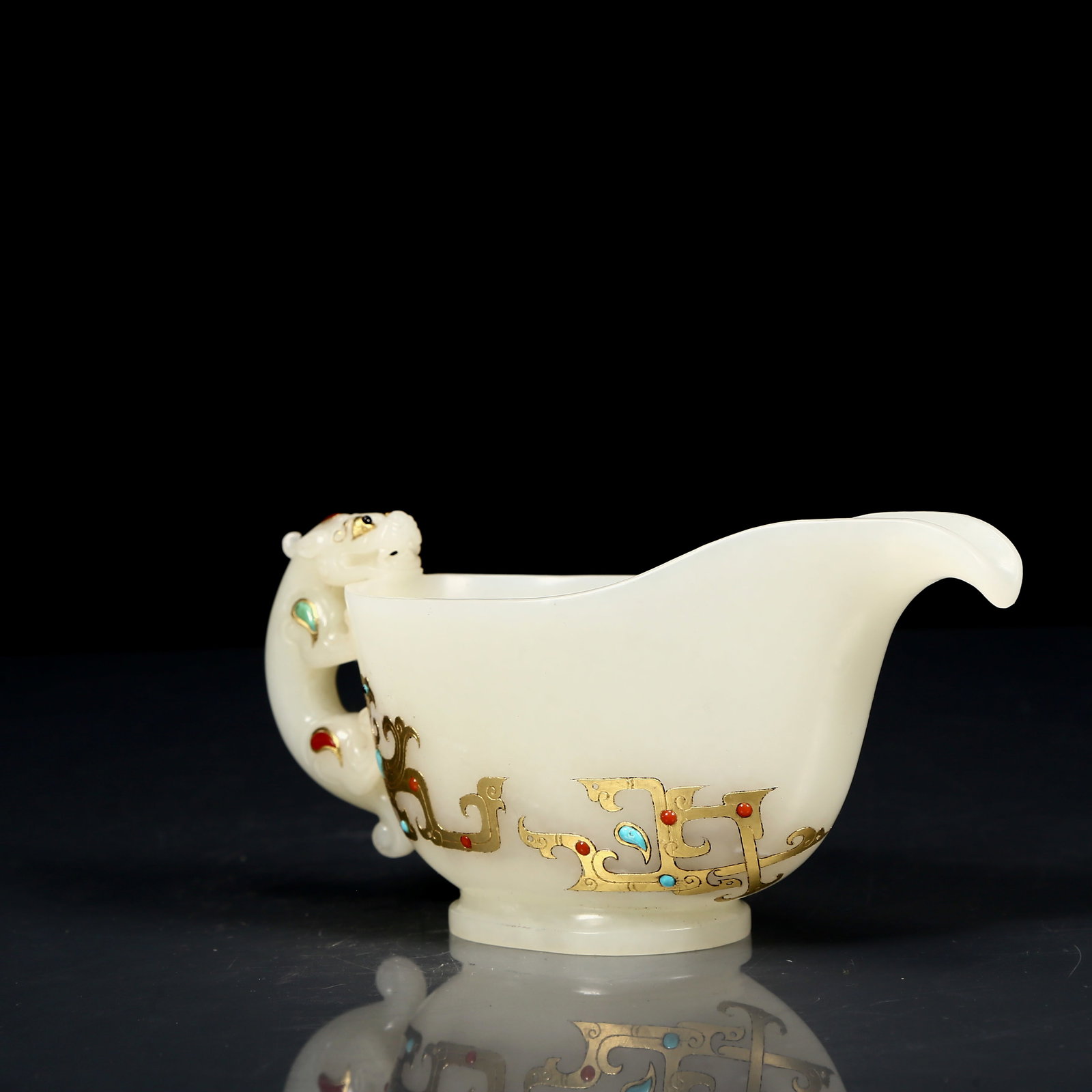 An Exquisite White Jade Inlaid Turquoise Dragon and Phoenix Pattern Goblet - 2