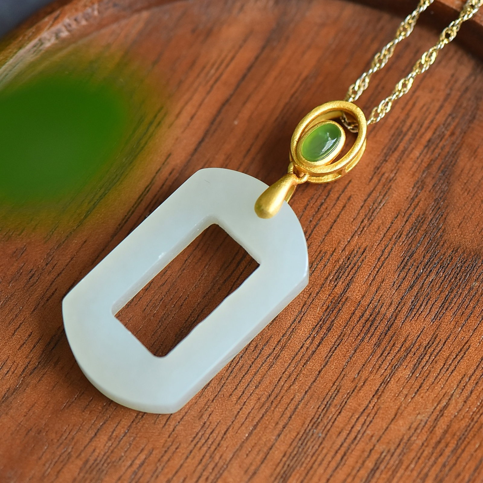 An Exquisite Sterling Silver-Gold Plated Inlaid White Jade Pendant,Inlaid Jasper - 3