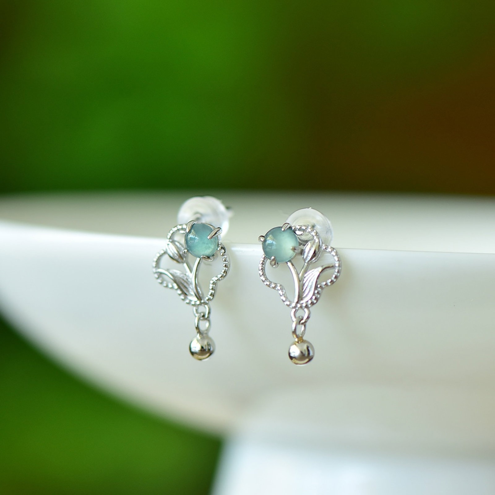 A Pair of Exquisite Sterling Silver Inlaid Jadeite Earrings - 2