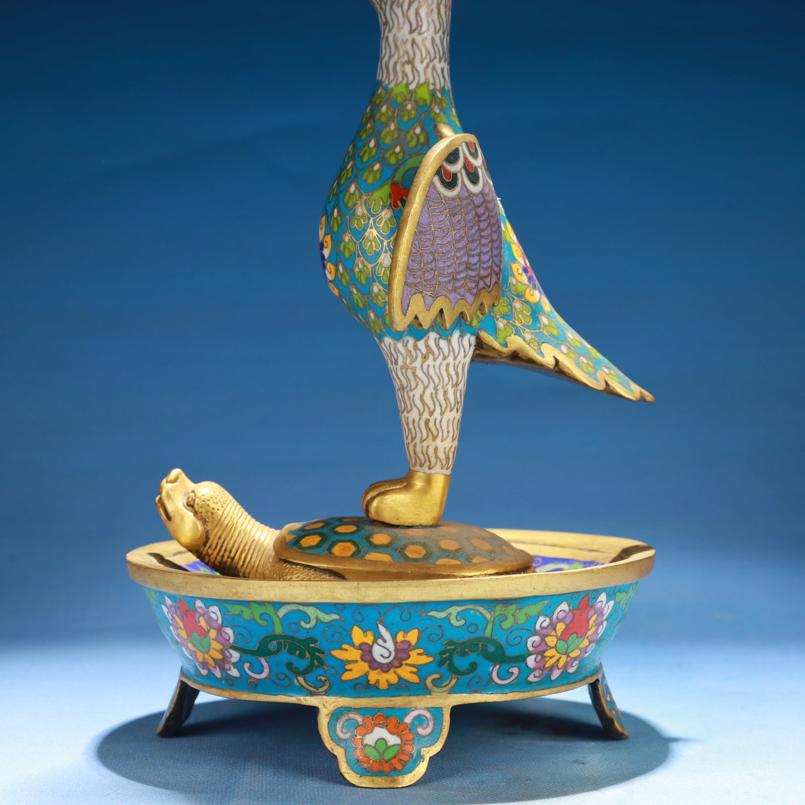 A Pair of Exquisite Cloisonne Flower Pattern Bird Candlesticks - 5