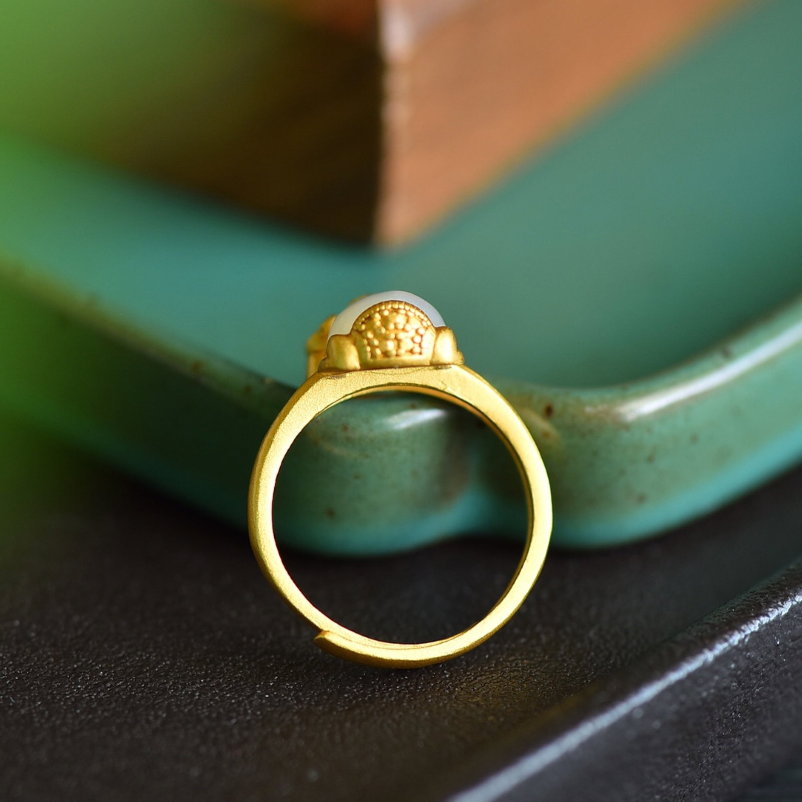 An Exquisite Sterling Silver-Gold Plated Inlaid White Jade Ring - 5