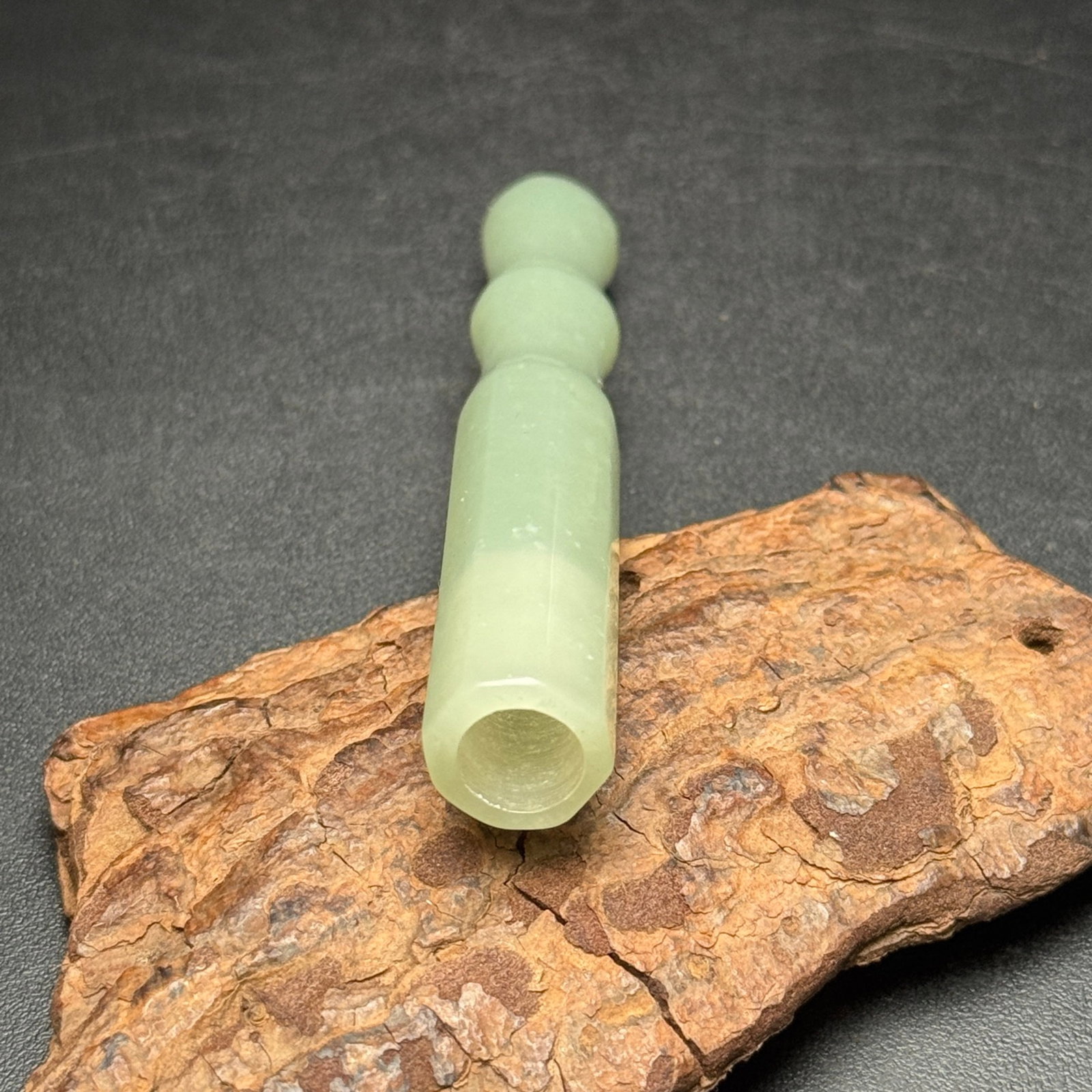 An Exquisite White Jade Pendant - 5