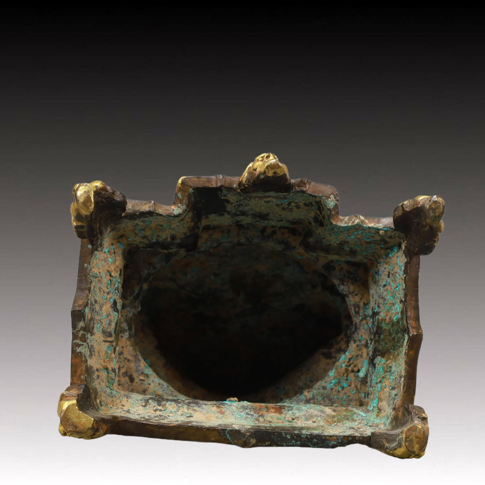 An Excellent Gilt-Bronze Figure Of Buddha Shakyamuni - 10