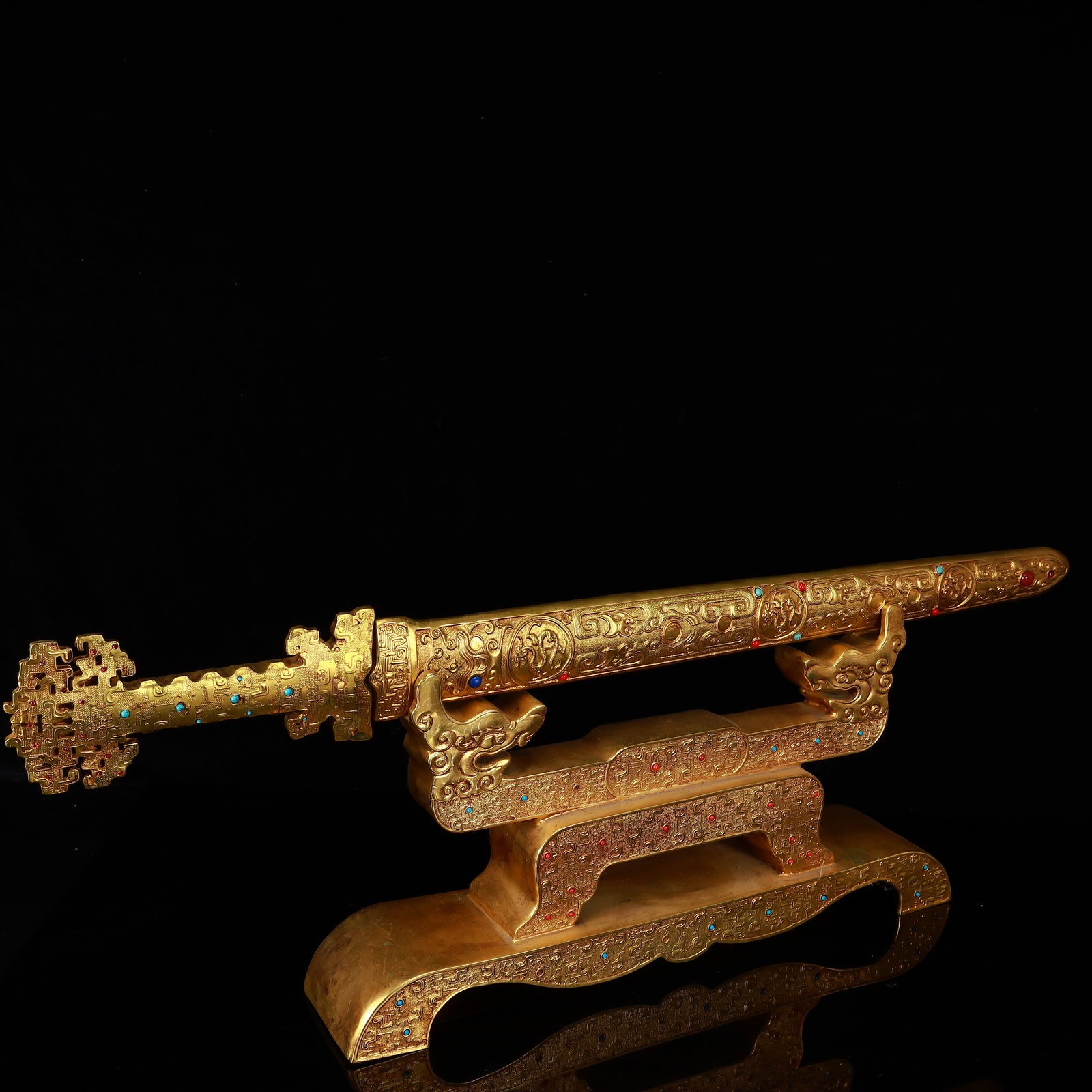 A Rare Gilt Bronze Dragon Pattern Sword,Inlaid Gems,With Base - 7