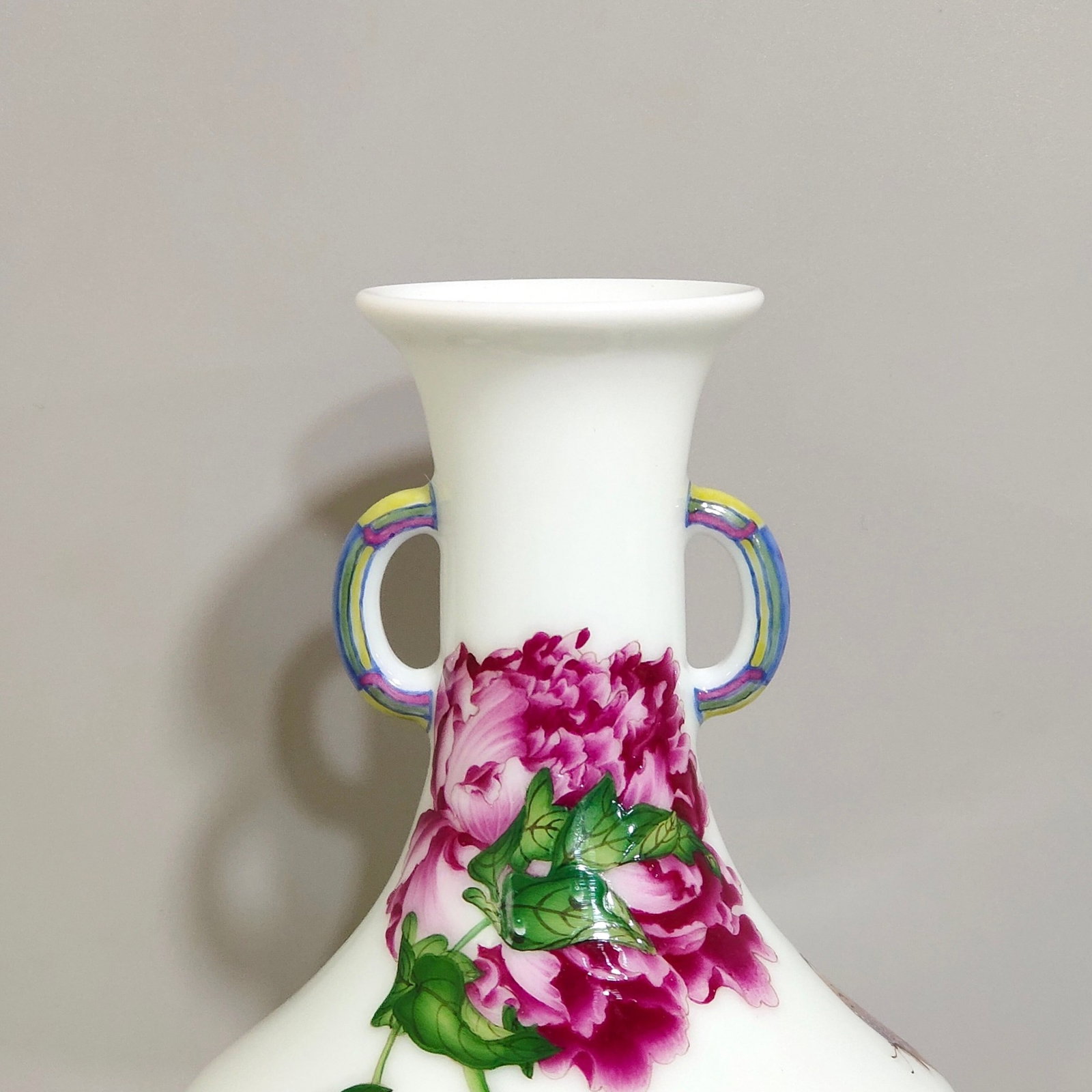 A Pair of Exquisite Enamel Flower and Butterfly Pattern Double-Ears Vases,With Poem - 5
