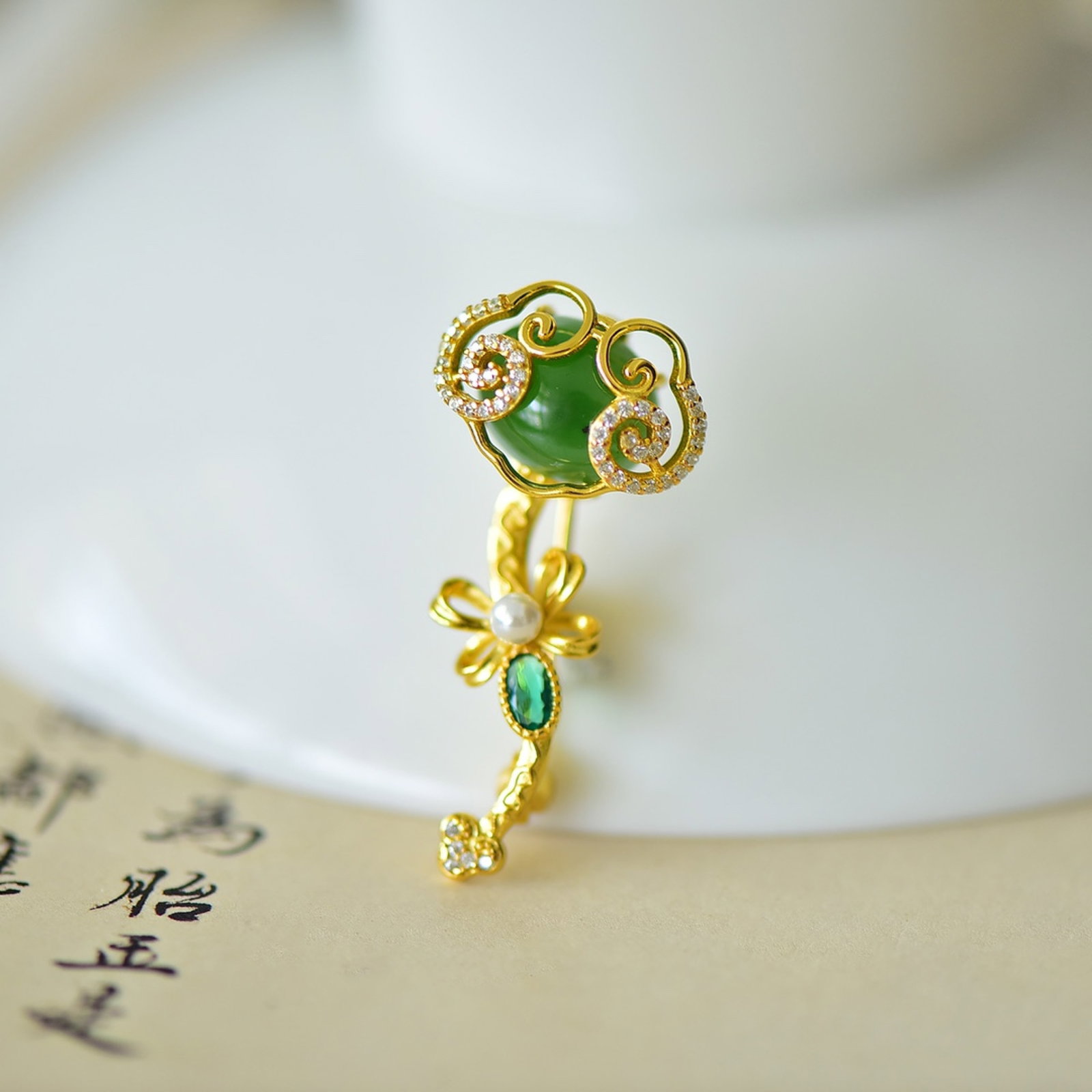 An Exquisite Sterling Silver-Gold Plated Inlaid Jasper Brooch,Inlaid Diamond - 4