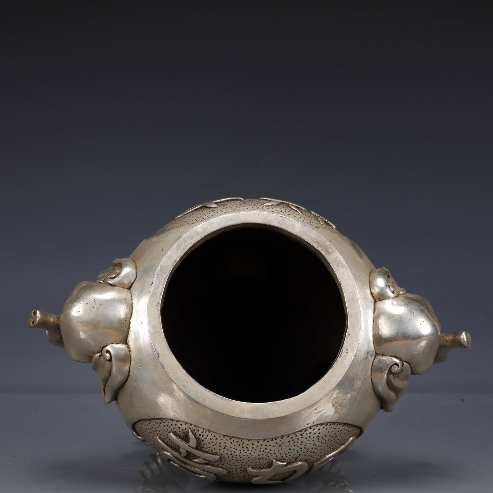 An Exquisite Silver-Plated Bronze Lotus Pattern Elephant-Ears Tripod Censer - 9