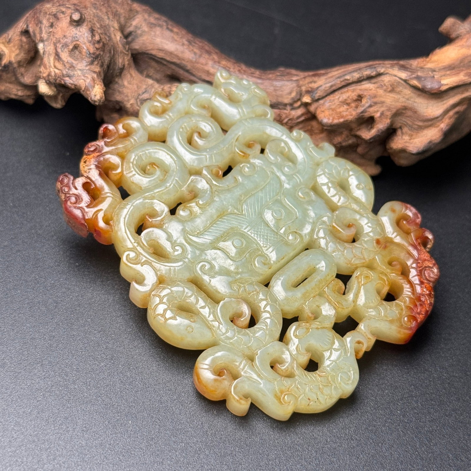 An Exquisite Archaic Jade Beast-Face and Dragon Pattern Pendant - 5
