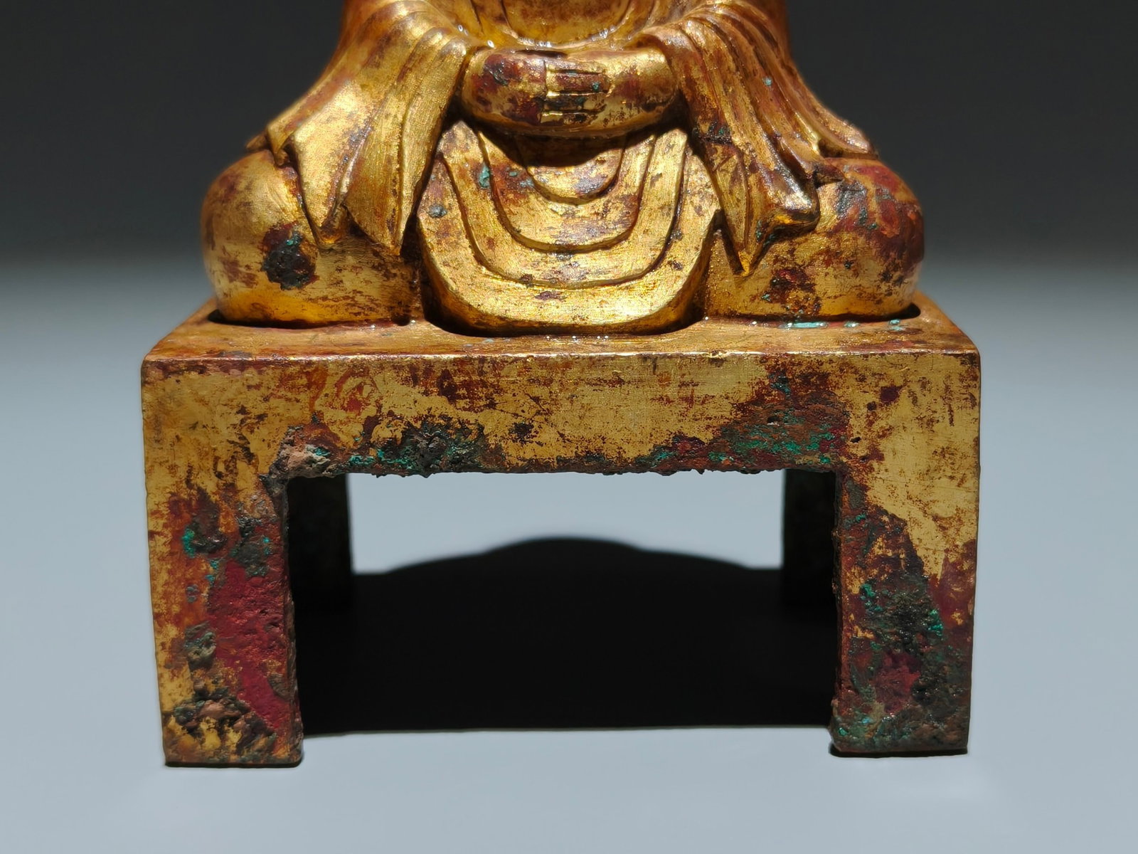 A Solemn Gilt Bronze Buddha Statue - 3