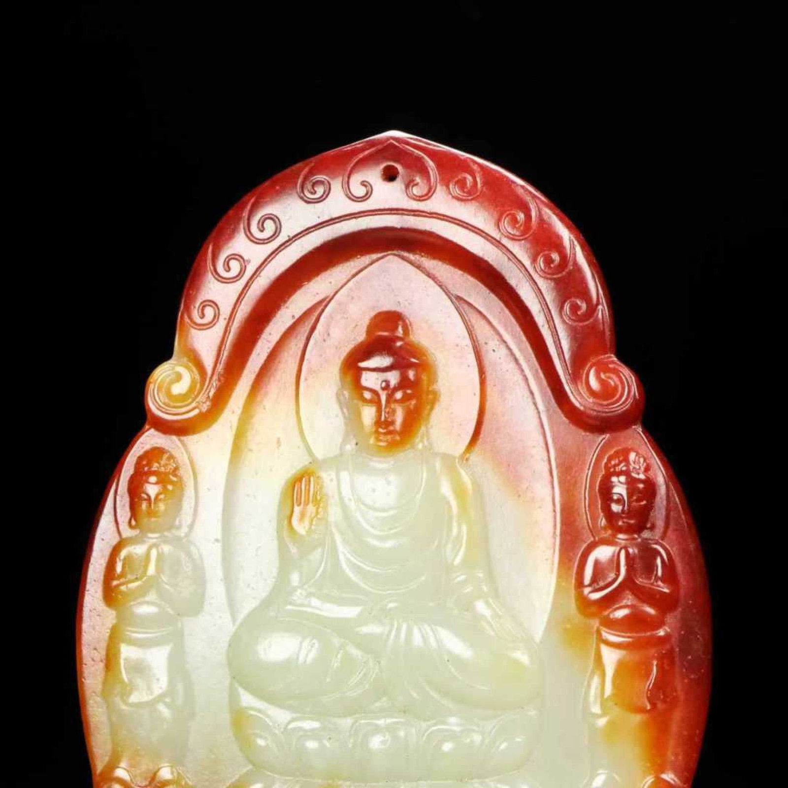 An Exquisite White Jade Buddha Statue Pattern Pendant - 5