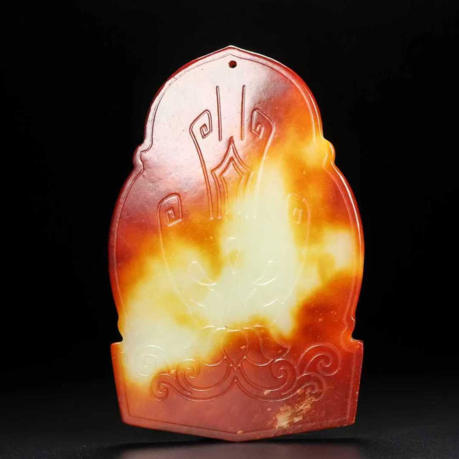 An Exquisite White Jade Buddha Statue Pattern Pendant - 6