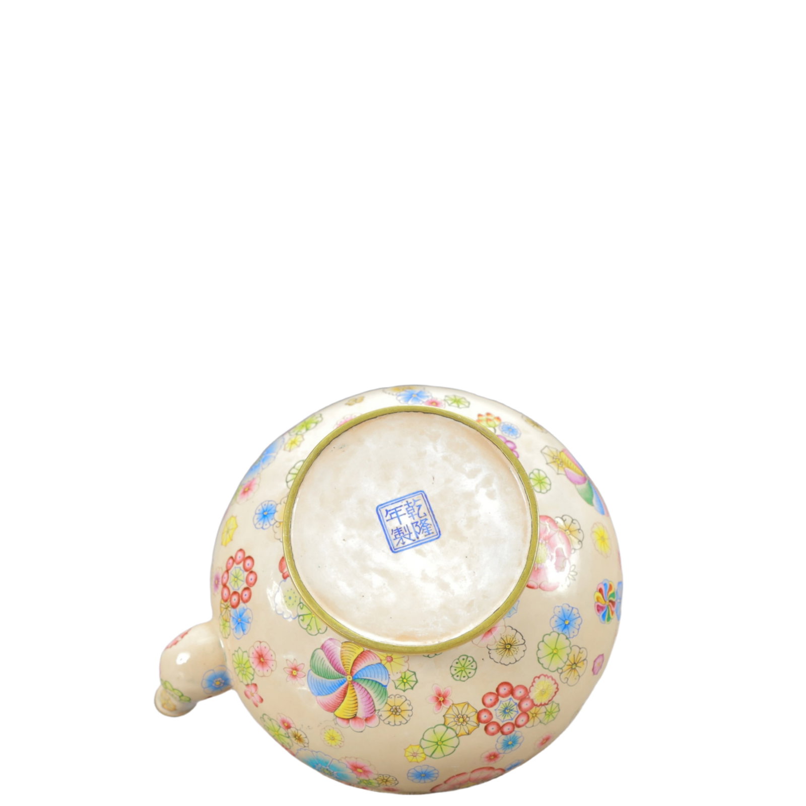 An Exquisite Painted Enamel Flower Pattern Ewer - 11