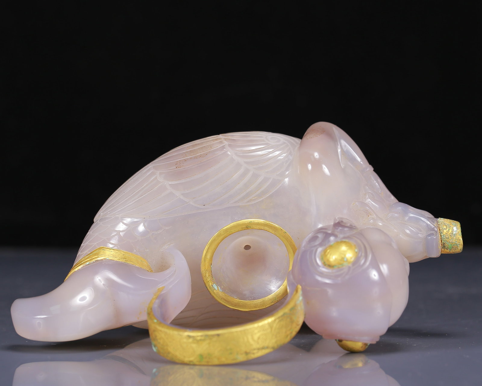 An Exquisite Agate Cover with Gold Figure Pattern Ewer - 7