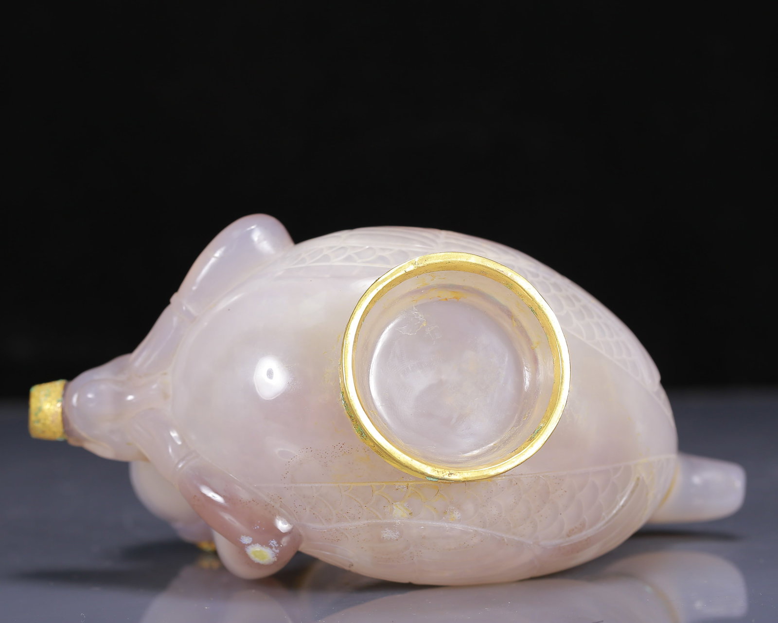 An Exquisite Agate Cover with Gold Figure Pattern Ewer - 8