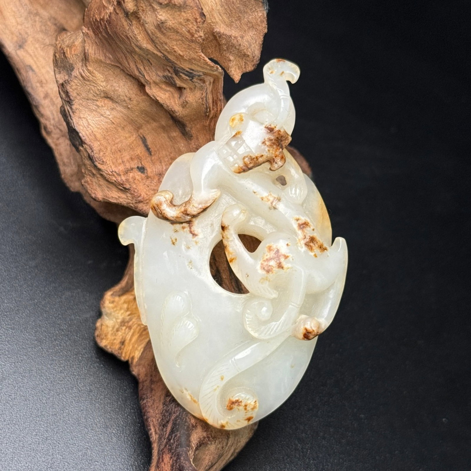 An Exquisite White Jade Chi-Dragon Pattern Pendant: Estimated Value:600-1200 An Exquisite White Jade Chi-Dragon Pattern Pendant,Qing Dynasty,China,Size:79mmx49mmx12mm,Weight:38g