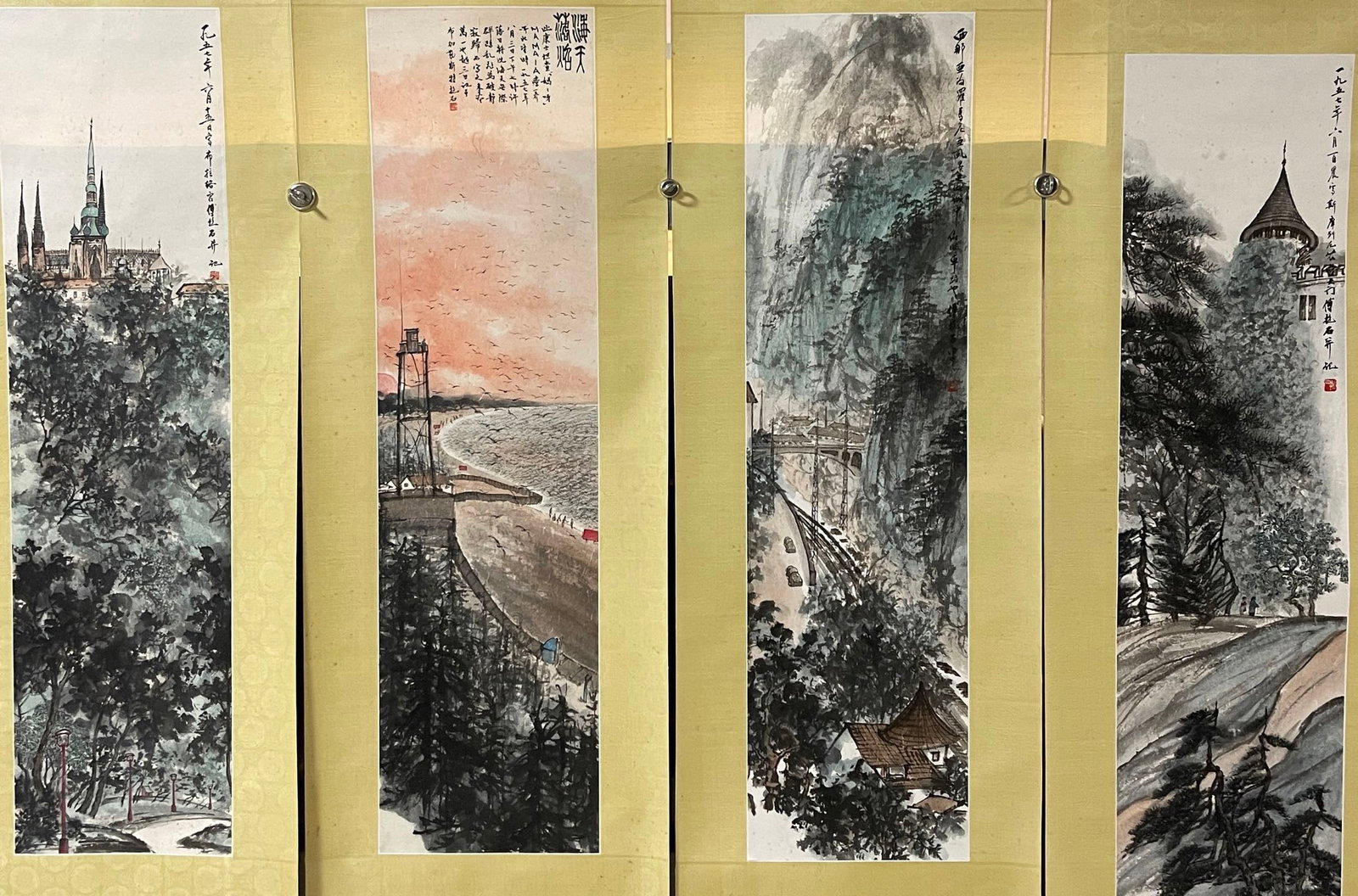 A Set of Chinese Vertical Scroll Ink Painting of Landscape on Paper,Fu Baoshi - 2
