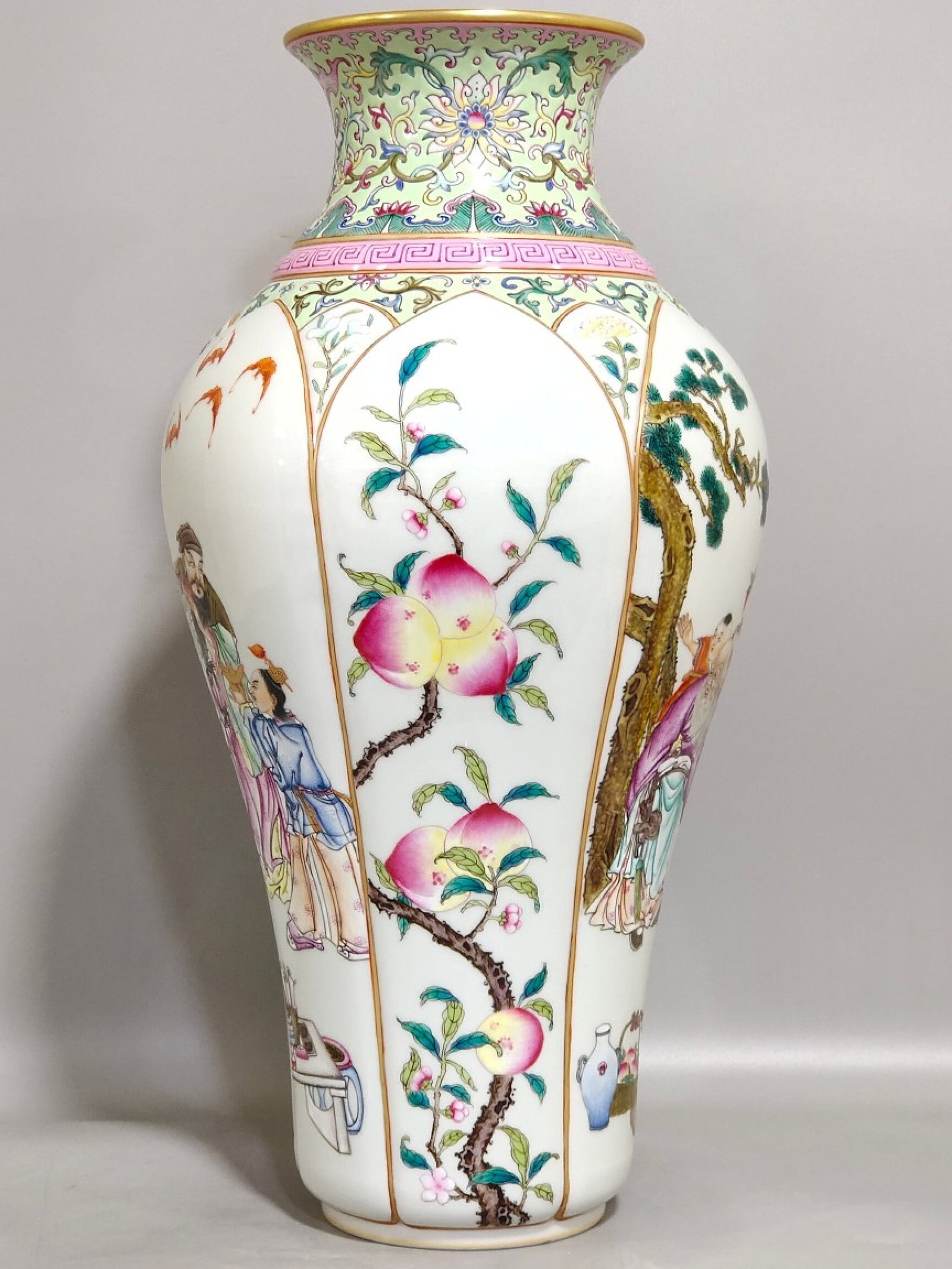 A Pair of Rare Famille-Rose Painted Gold Figure and Fruit Pattern Vases - 4