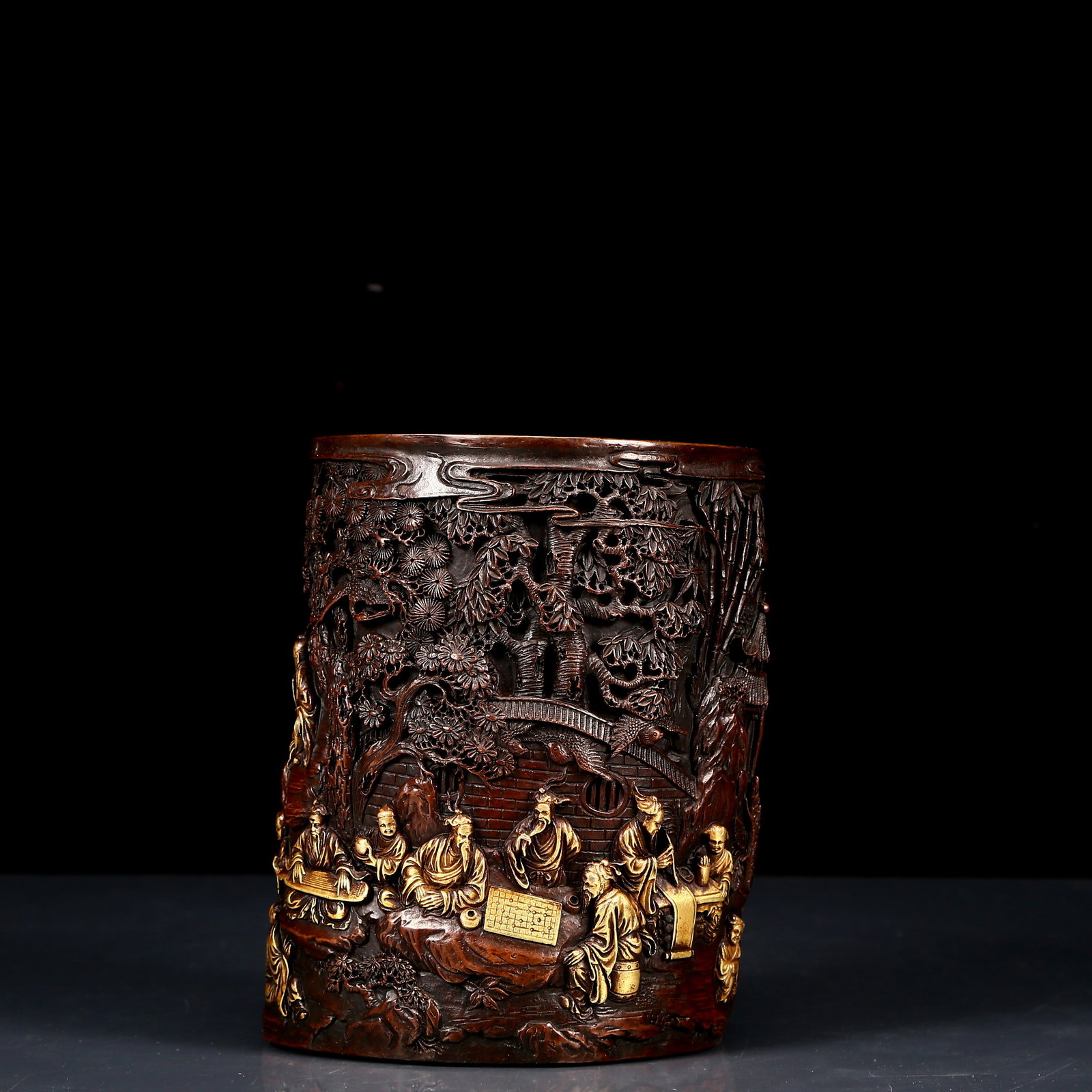 An Exquisite Gilt Bronze Character and Story Pattern Brush Pot - 2