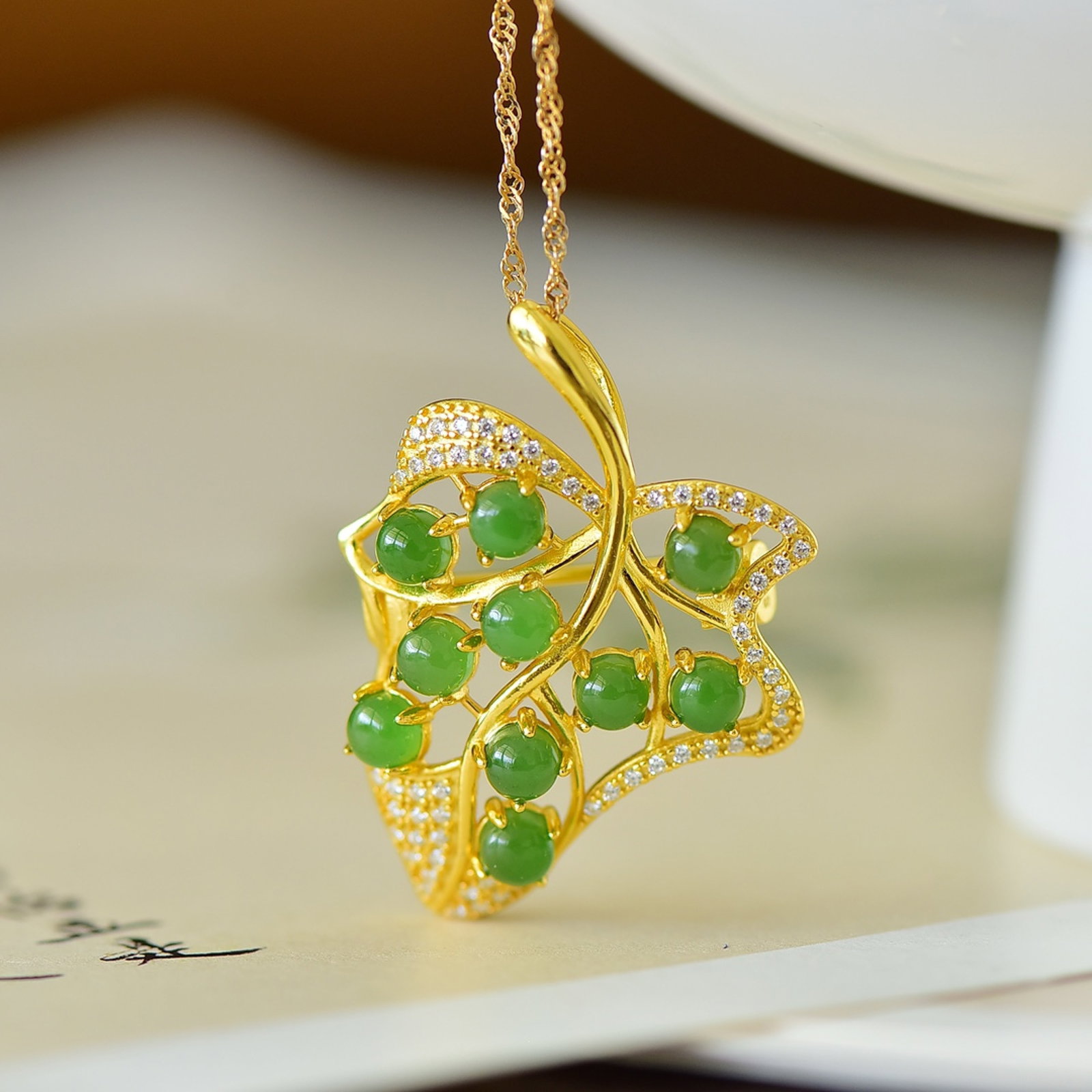 An Exquisite Sterling Silver-Gold Plated Inlaid Jasper Pendant,Inlaid Diamond - 2