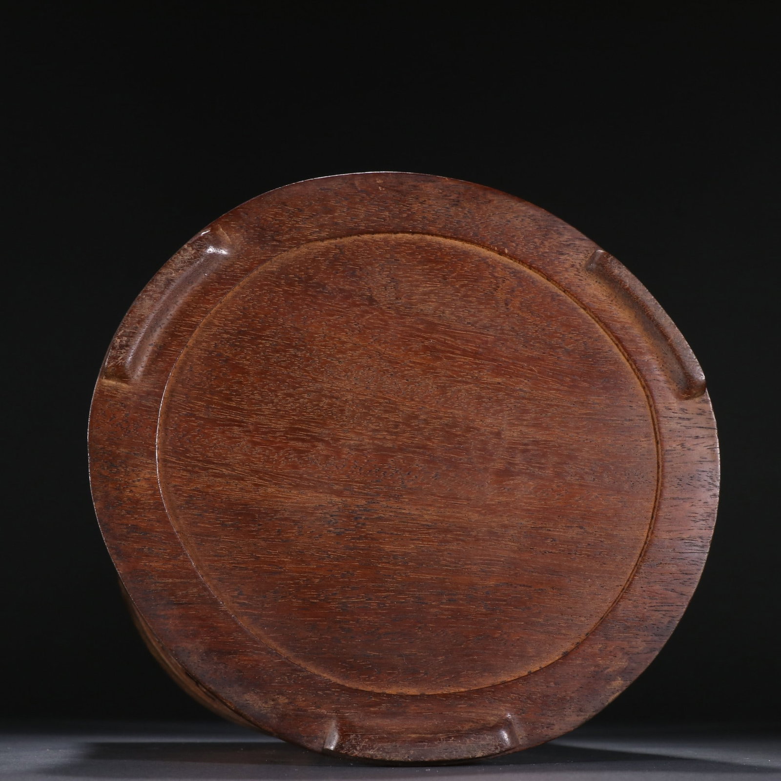 An Exquisite Bamboo Character and Story Pattern Brush Pot - 9