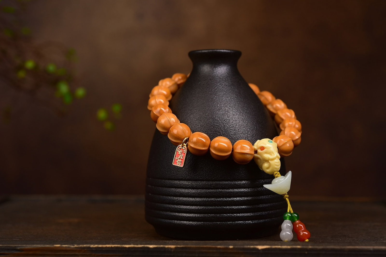 An Exquisite Bracelets,With White Jade - 6