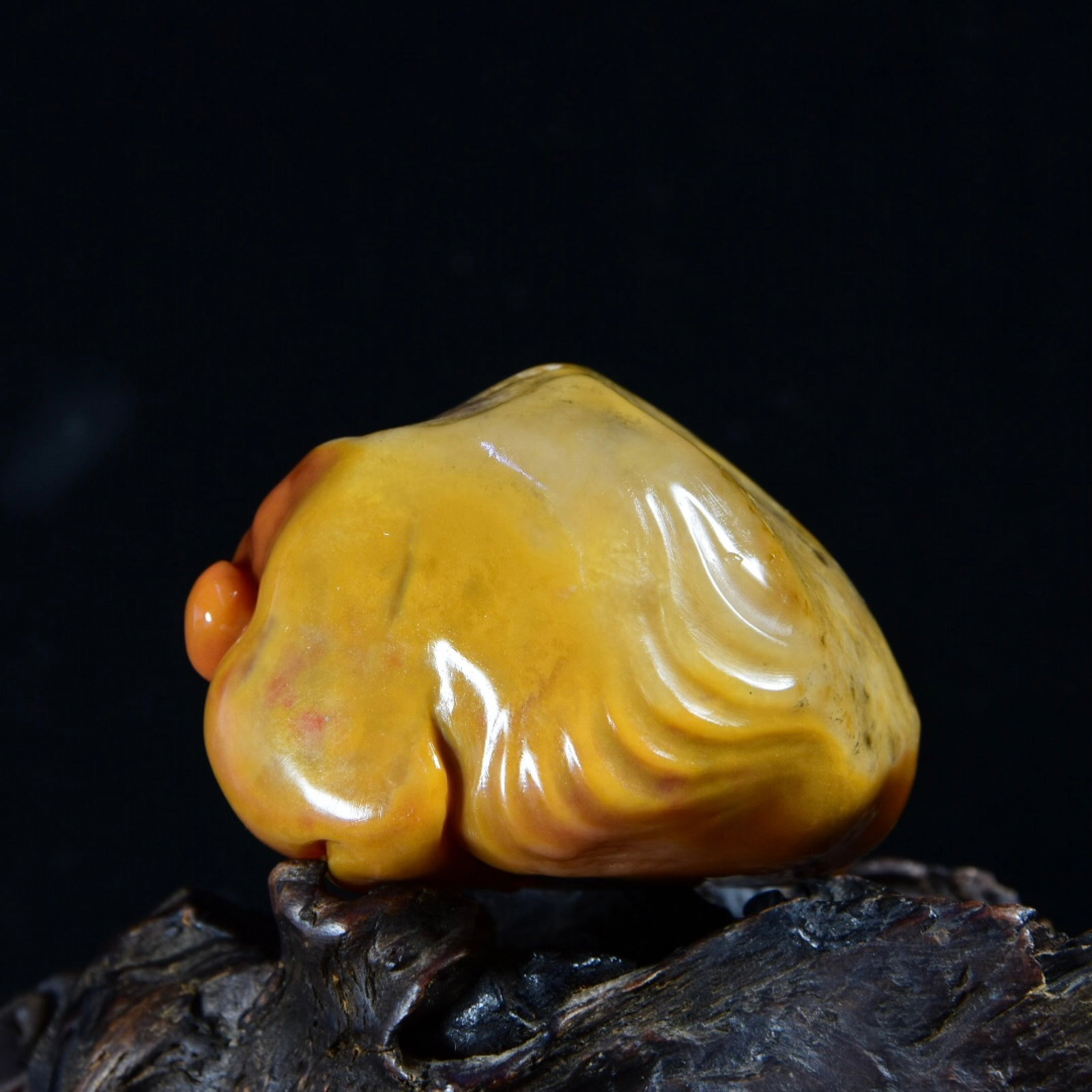 An Exquisite Shoushan Stone Golden Toad Ornament - 7