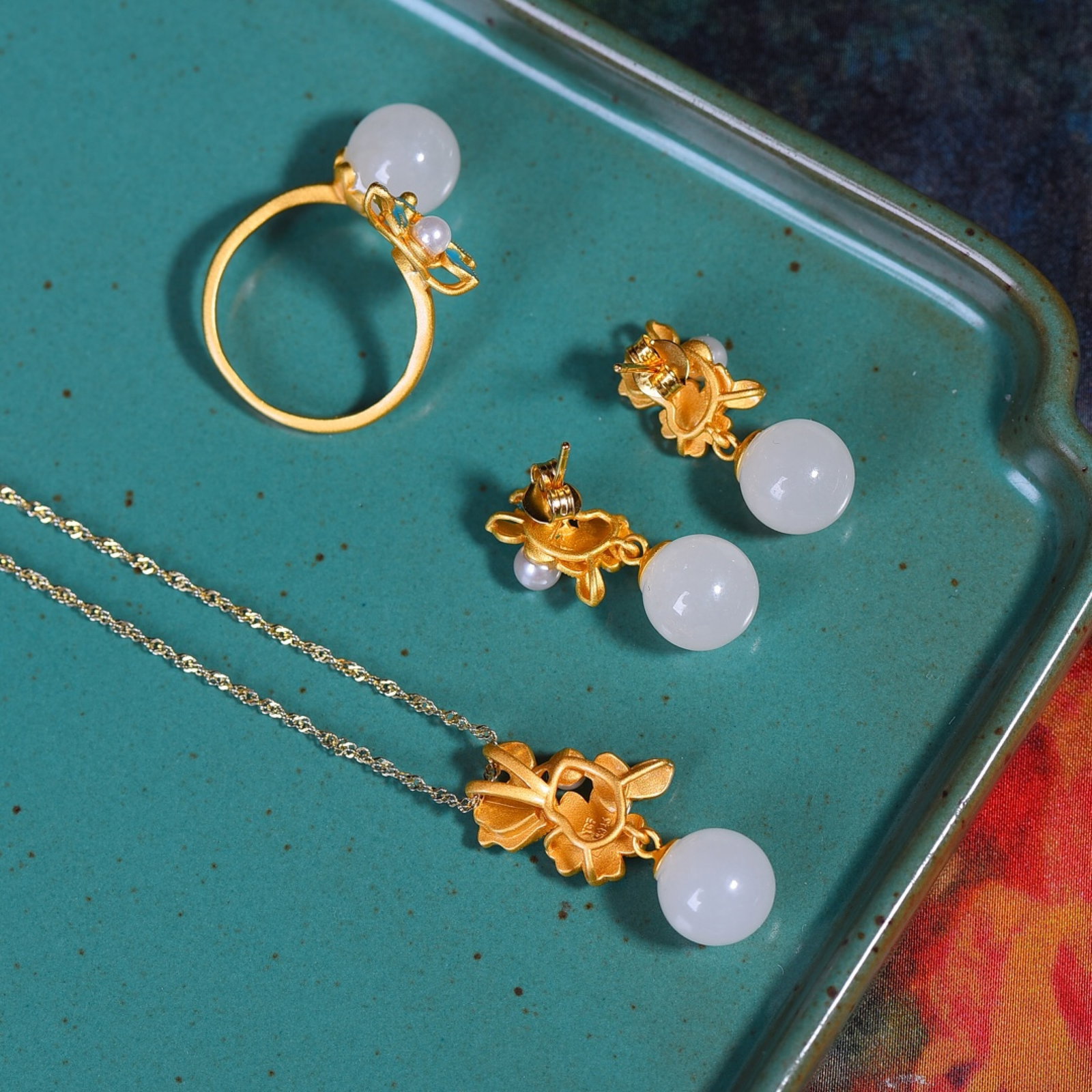 A Set of Fine Sterling Silver-Gold Plated Inlaid White Jade Enamel Jewelrys,Inlaid Pearls - 5