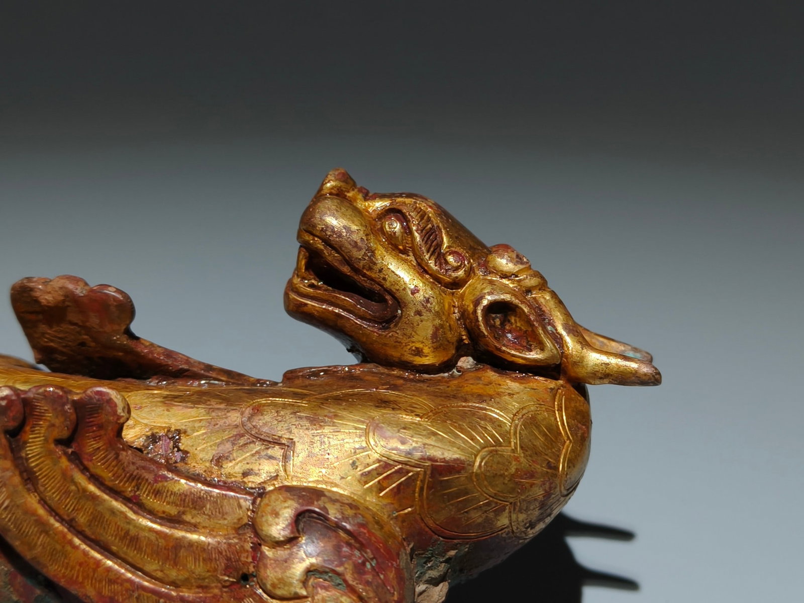 An Exquisite Gilt Bronze Auspicious Beast Ornament - 7