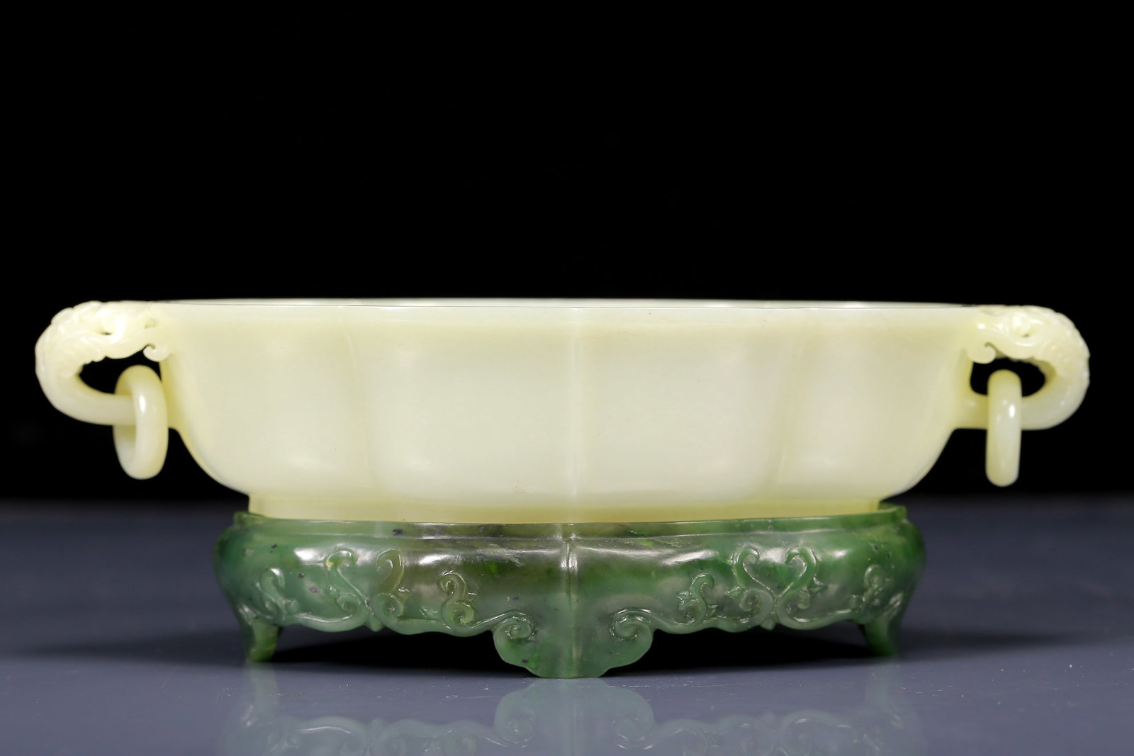 An Exquisite White Jade Double-Ears Brush Washer with Jasper Base - 2