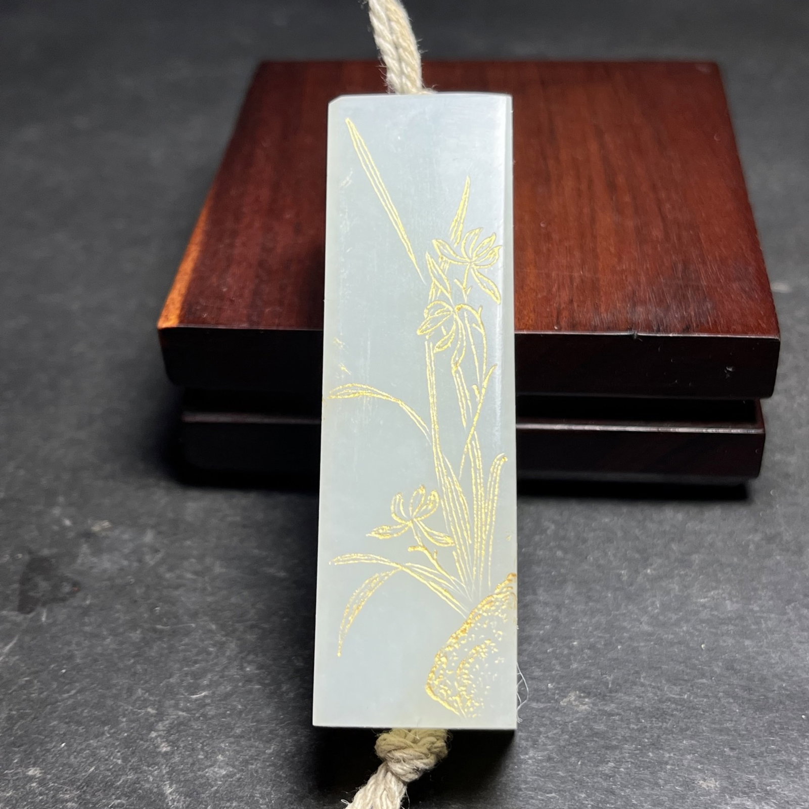 An Exquisite White Jade Painted Gold Plum Blossom,Orchid Bamboo and Chrysanthemum Pattern Pendant - 3