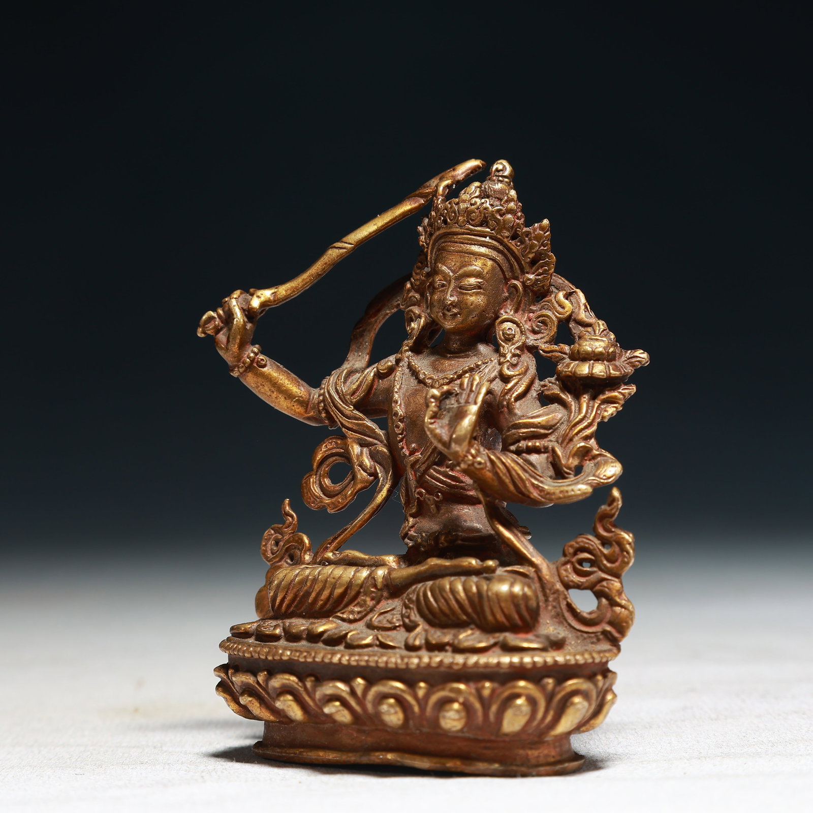 A Solemn Gilt Bronze Statue of Manjusri - 2