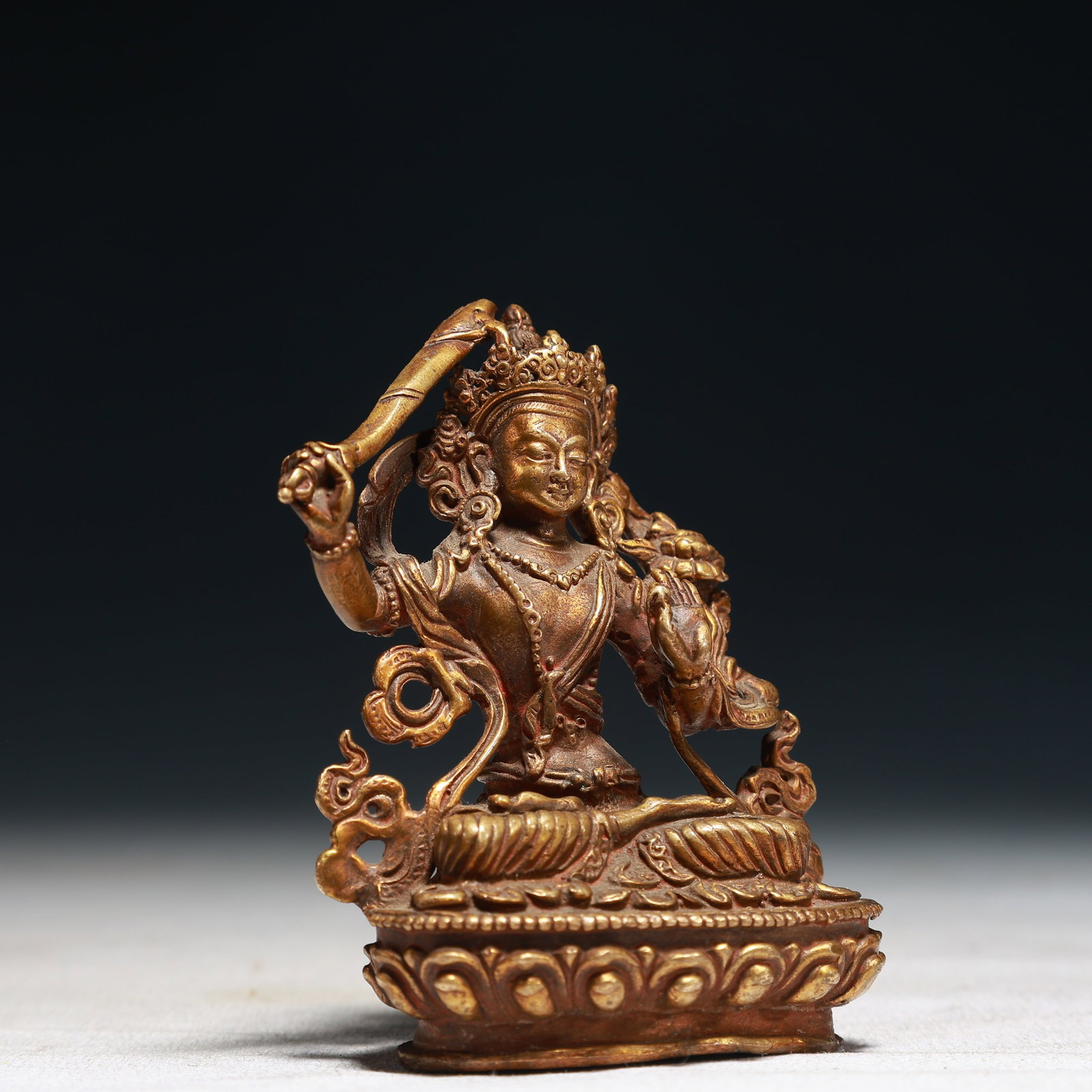 A Solemn Gilt Bronze Statue of Manjusri - 3