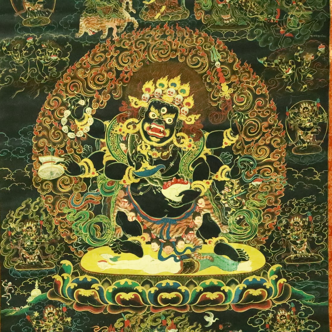 A Rare Brocade Painted Color Statue of Vajra Tangka - 5