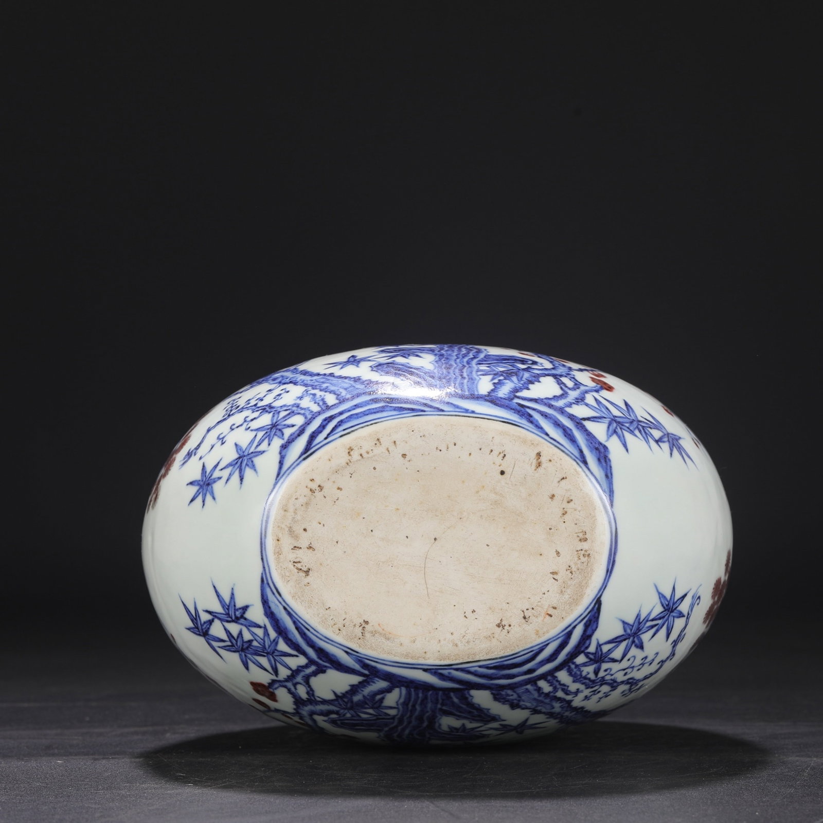 An Exquisite Blue and White Underglaze-Red Pine,Bamboo and Plum Blossom Pattern Double-Ears Vase - 8