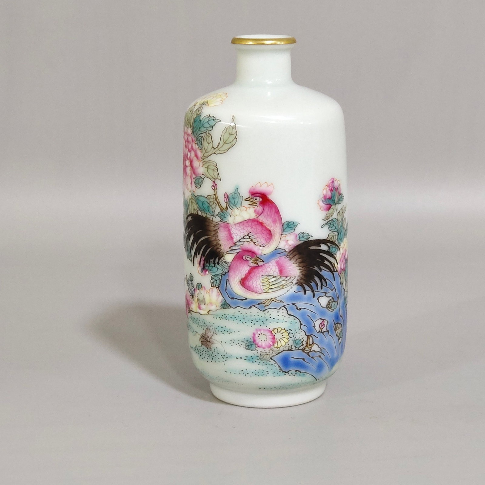 An Exquisite Famille-Rose Painted Gold Flower and Rooster Pattern Snuff Bottle,With Poem - 2
