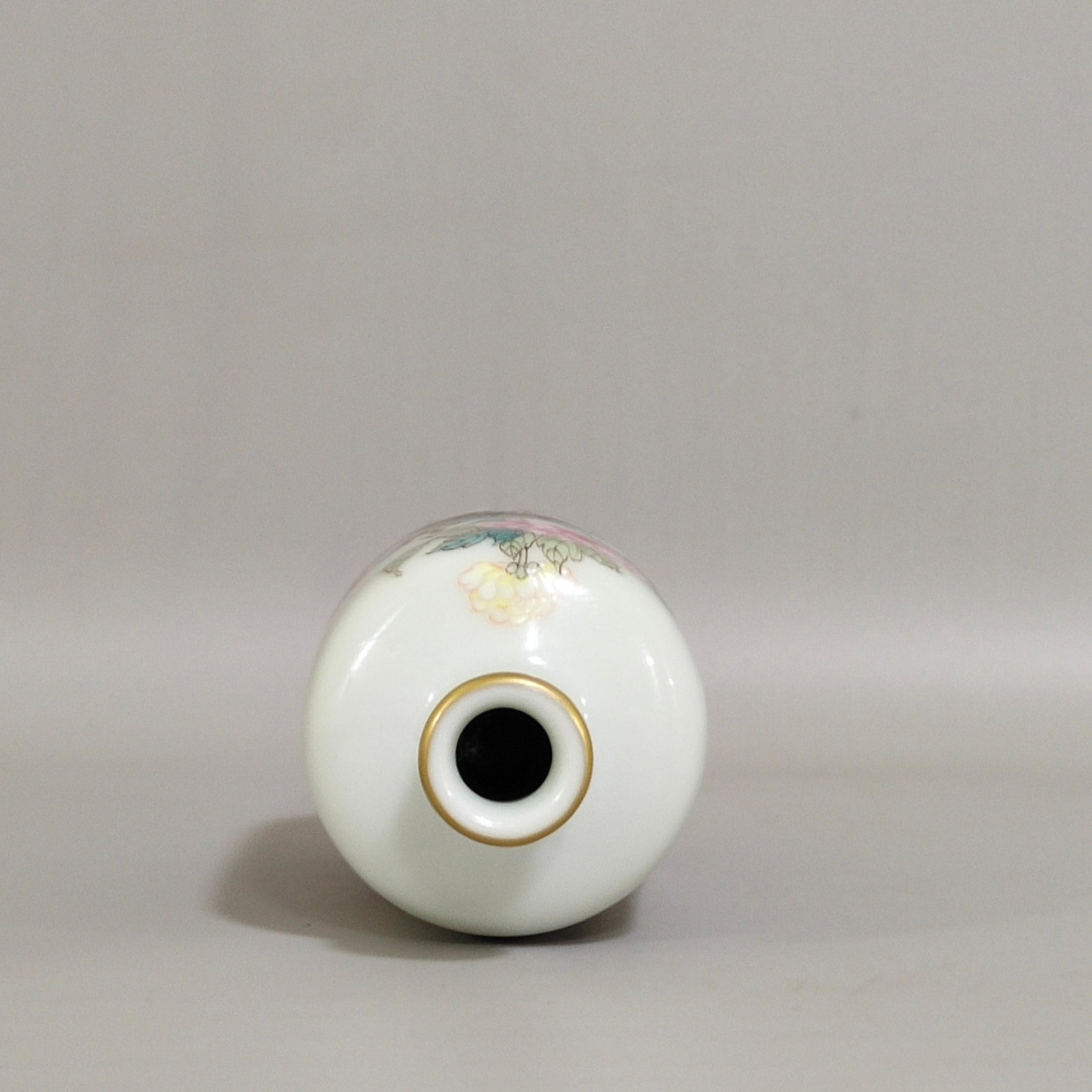 An Exquisite Famille-Rose Painted Gold Flower and Rooster Pattern Snuff Bottle,With Poem - 6