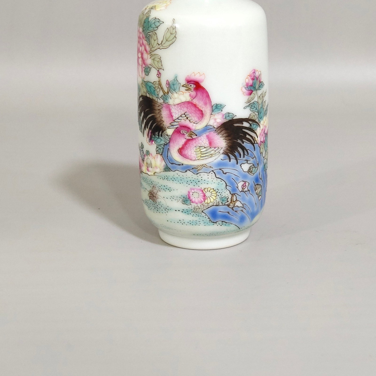 An Exquisite Famille-Rose Painted Gold Flower and Rooster Pattern Snuff Bottle,With Poem - 7