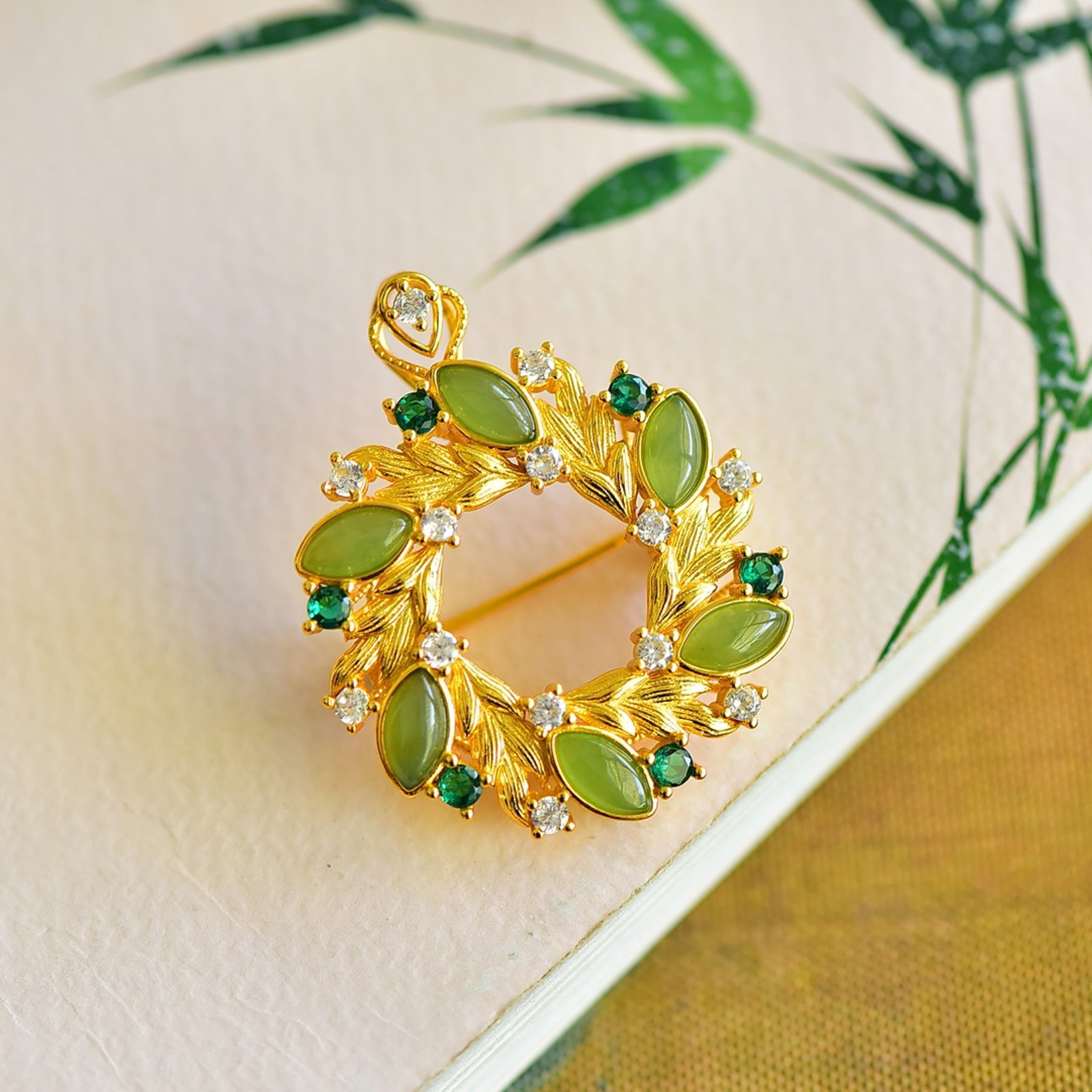 An Exquisite Sterling Silver-Gold Plated Inlaid Jasper Pendant,Inlaid Diamond - 3