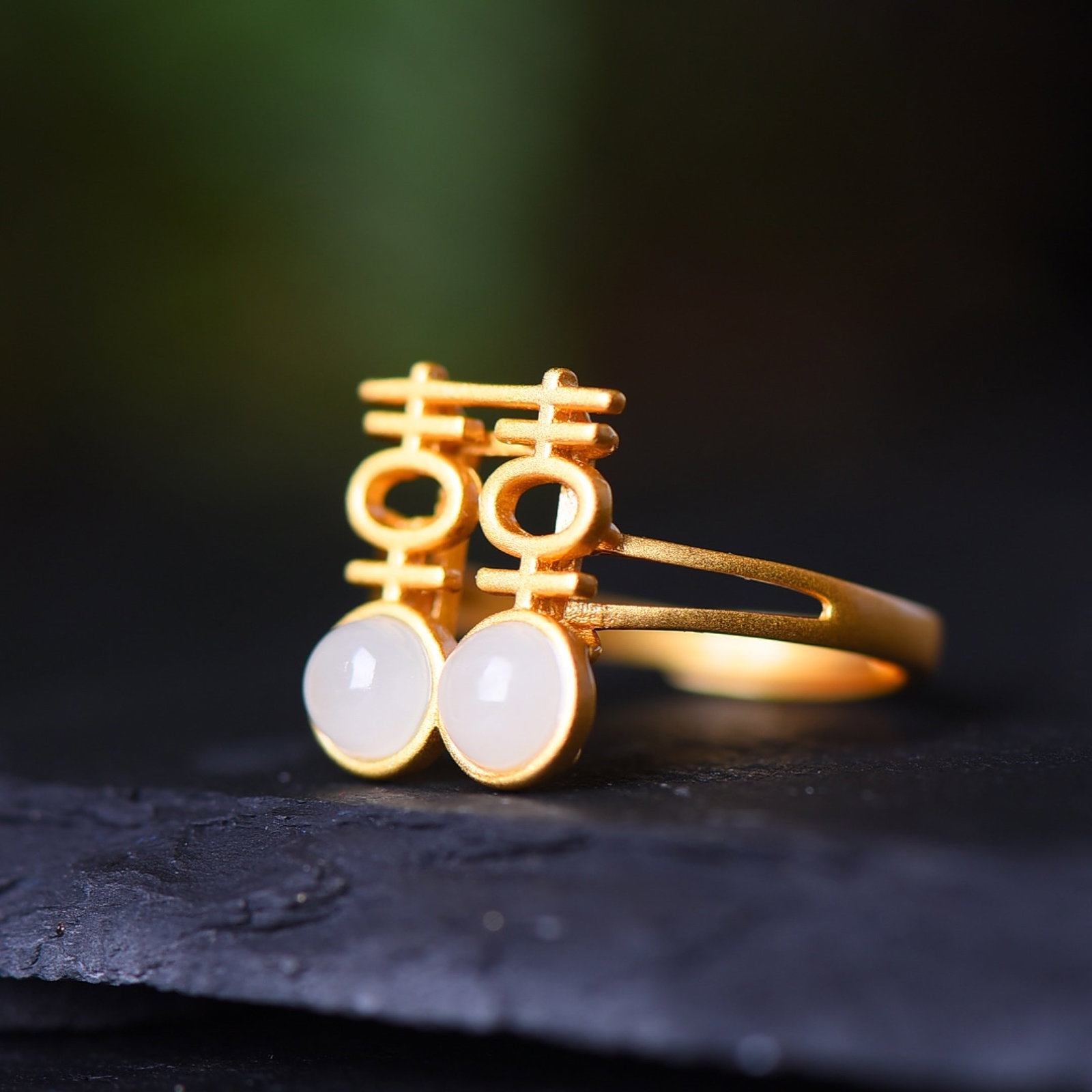 An Exquisite Sterling Silver-Gold Plated Inlaid White Jade Ring - 2