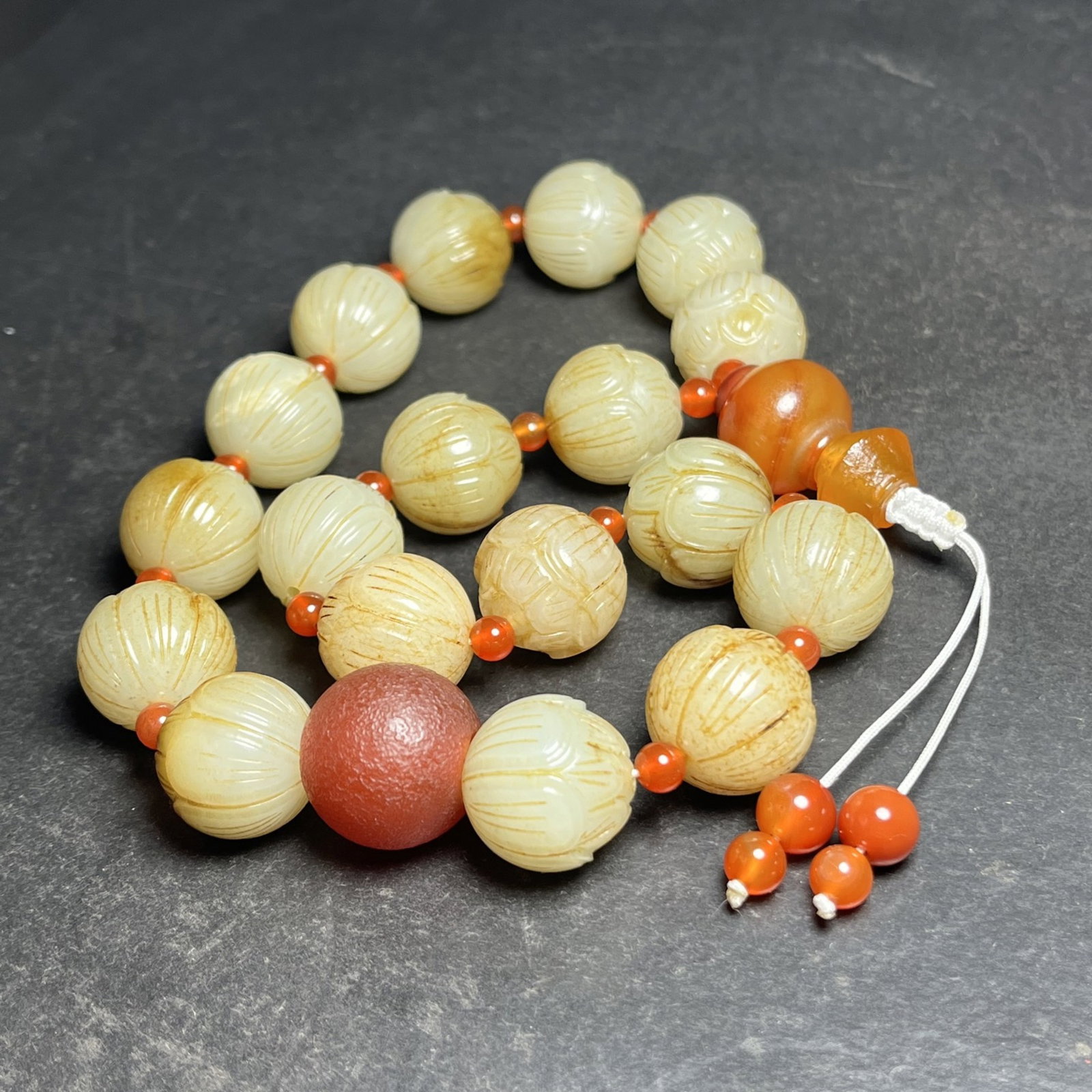 An Exquisite White Jade Lotus Pattern Bracelets - 6