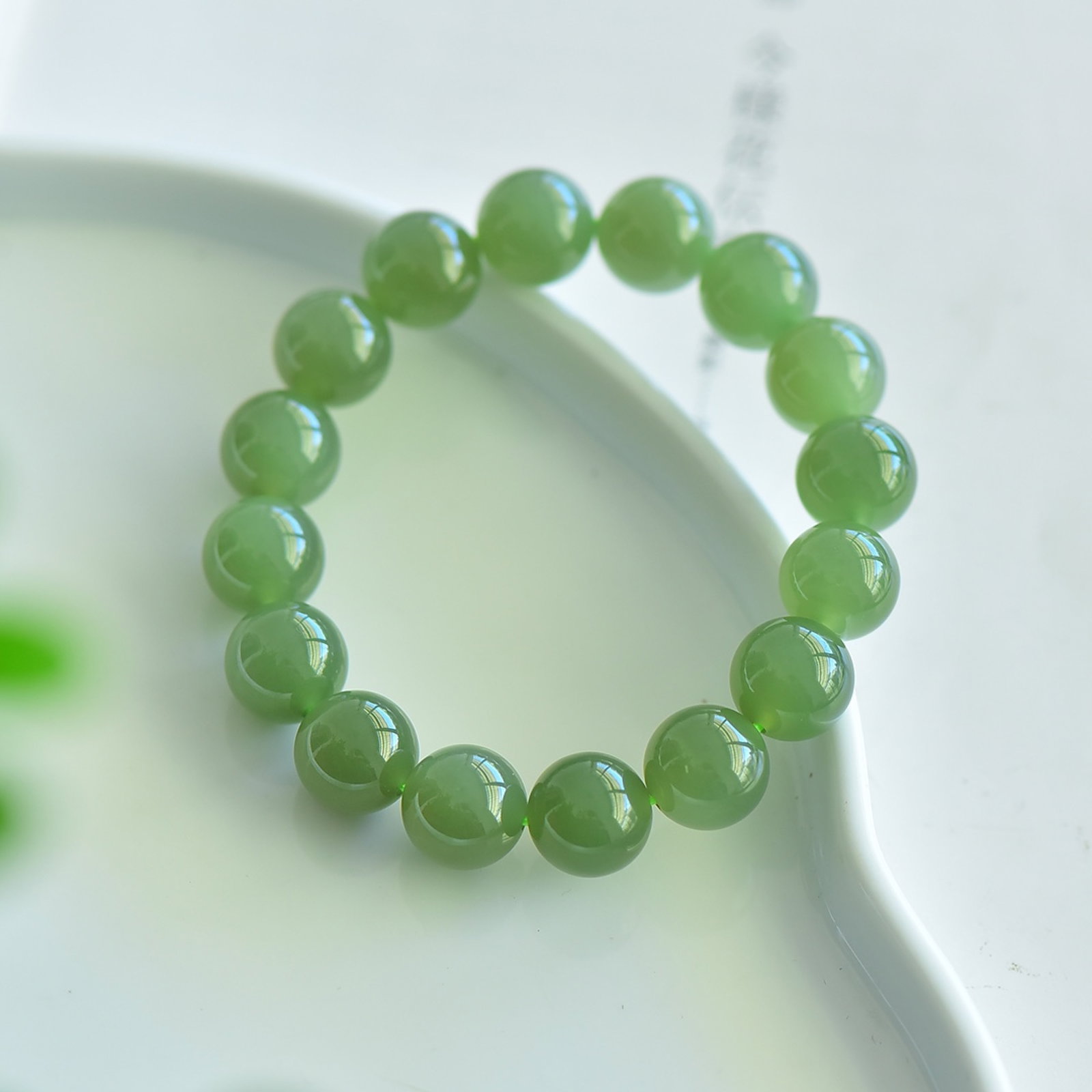 An Exquisite Greenish Jade Bracelets - 5