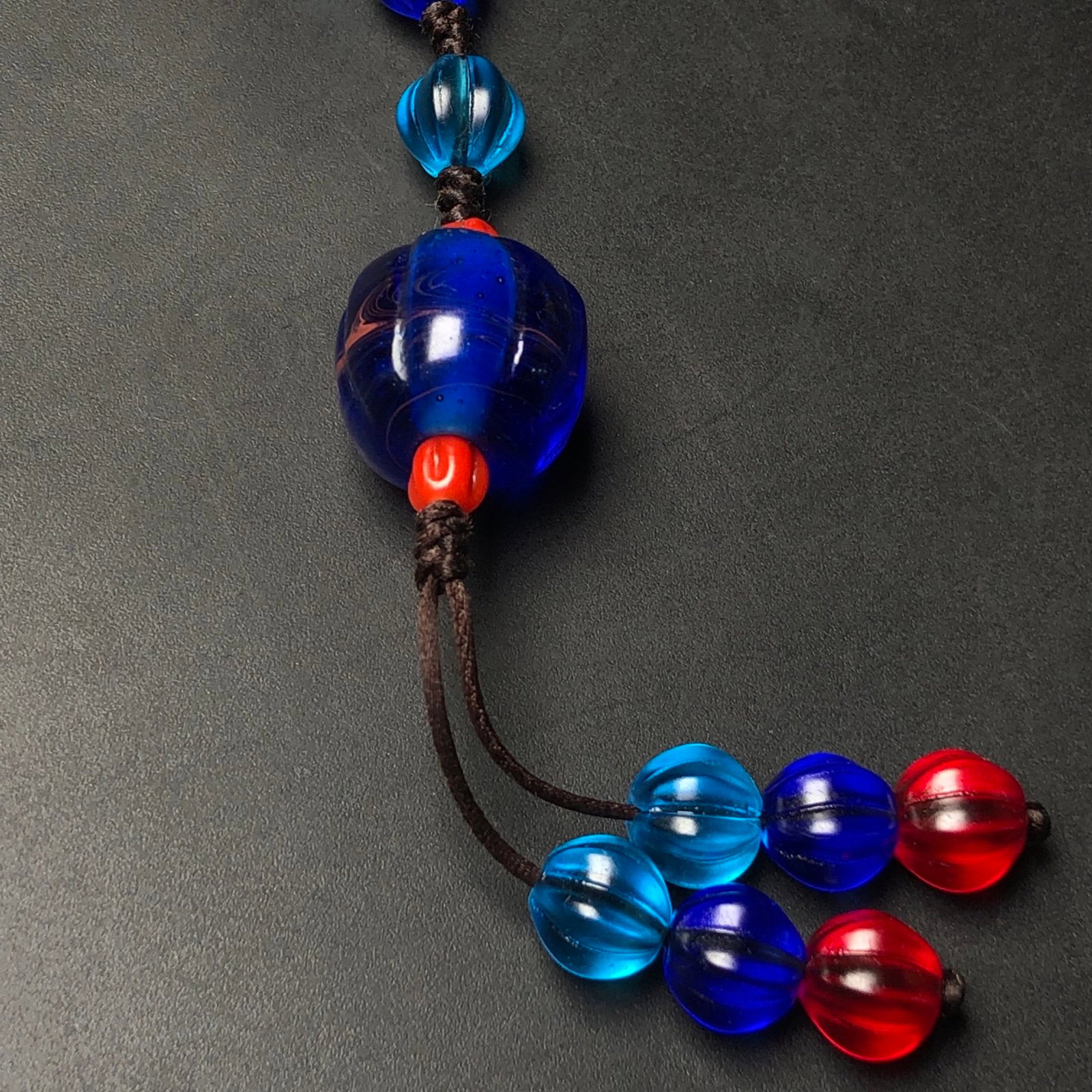 An Exquisite Glass Necklace - 6