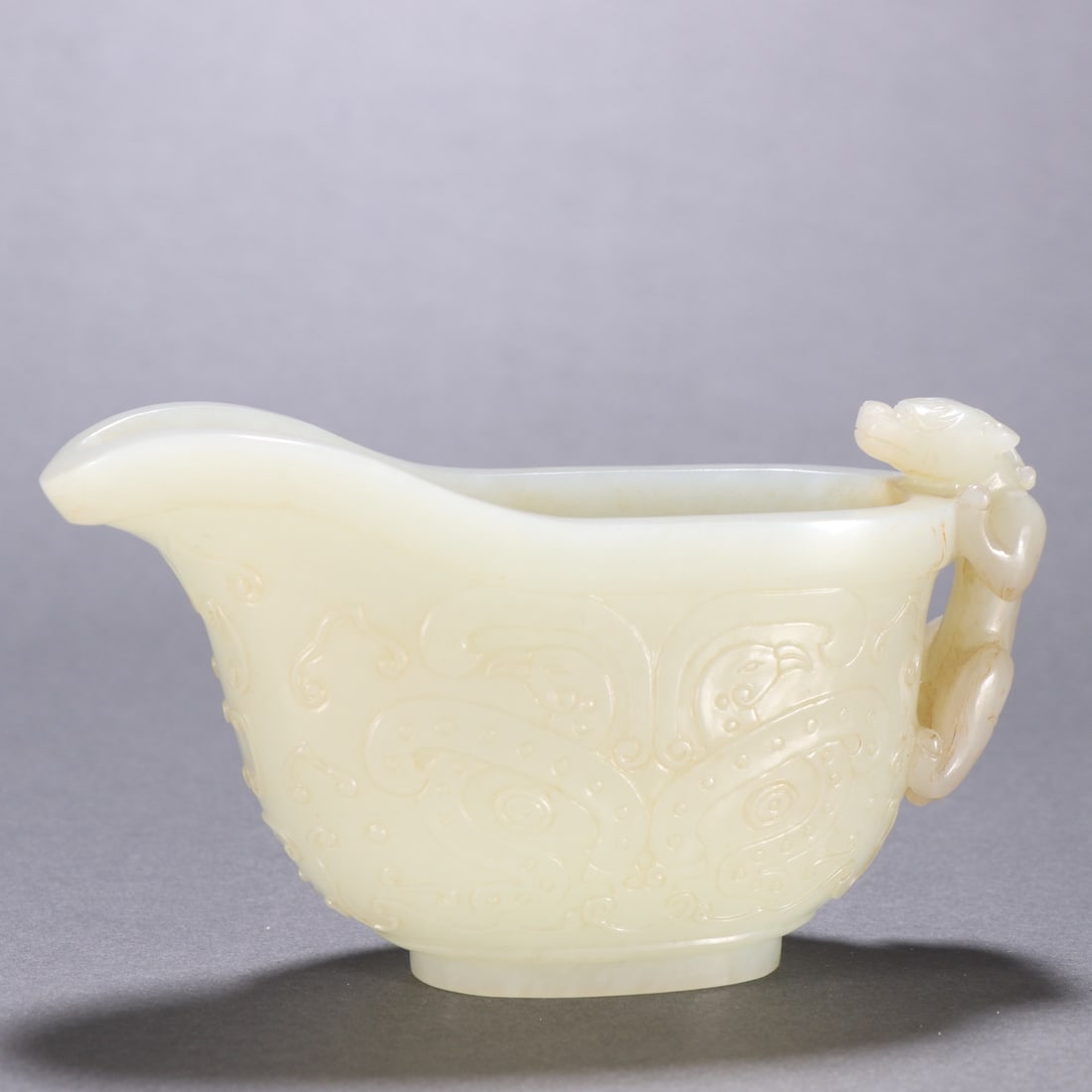 An Exquisite White Jade Beast-Face and Chi-Dragon Pattern Cup - 4