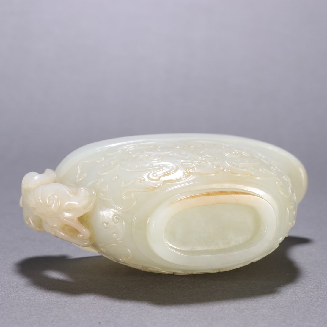 An Exquisite White Jade Beast-Face and Chi-Dragon Pattern Cup - 9
