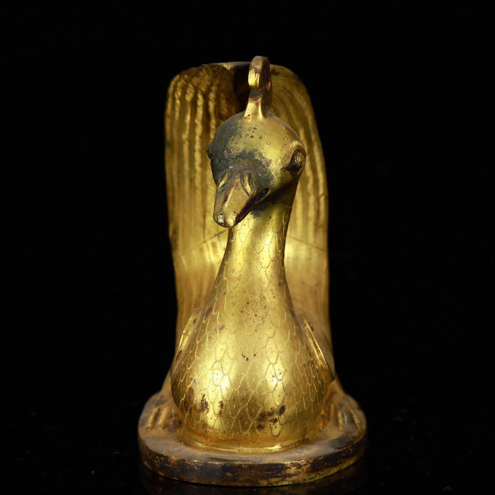 A Rare Gilt Bronze Duck Ornament - 3